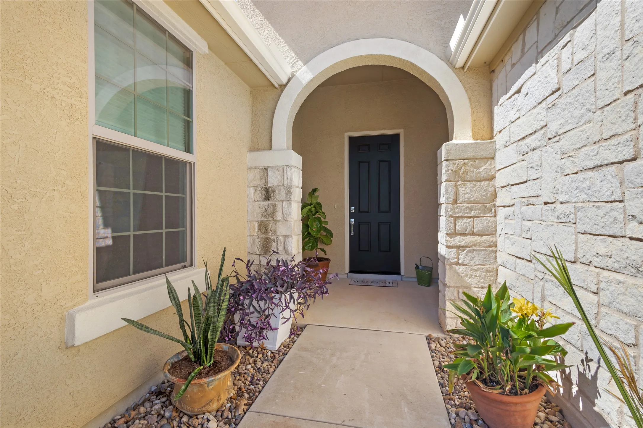 Single Family Residence For Sale in Denton County , 11804 Willet Way, Denton, Texas 76207, 2 Bedroom, 3 Bathroom, 2 Garage spaces, 2,678 Sqft, built in 2018, mls#21403493, Real Estate Agent in Denton, Homes For Sale in Denton county, Homes For Sale in Denton, Realtor in Denton Texas, Real Estate Brokerage Independent Realty Texas, Luminita Cordes Realtor