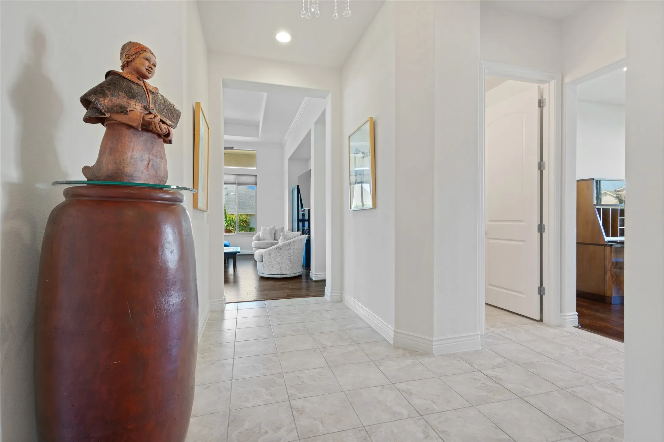 Single Family Residence For Sale in Denton County , 11804 Willet Way, Denton, Texas 76207, 2 Bedroom, 3 Bathroom, 2 Garage spaces, 2,678 Sqft, built in 2018, mls#21403493, Real Estate Agent in Denton, Homes For Sale in Denton county, Homes For Sale in Denton, Realtor in Denton Texas, Real Estate Brokerage Independent Realty Texas, Luminita Cordes Realtor