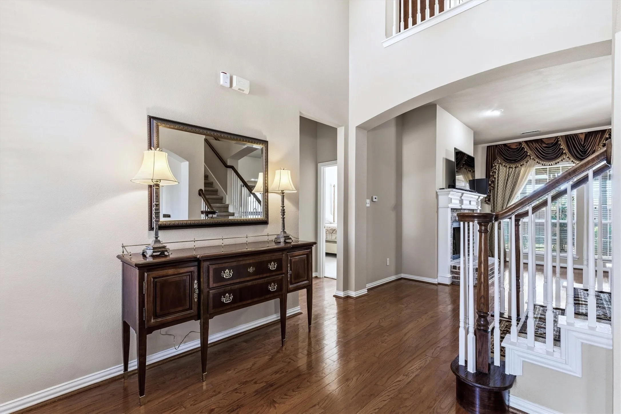 Single Family Residence For Sale in Collin County , 4136 Silverthorne Street, Richardson, Texas 75082, 4 Bedroom, 4 Bathroom, 3 Garage spaces, 2,927 Sqft, built in 1999, mls#21405633, Real Estate Agent in Richardson, Homes For Sale in Collin county, Homes For Sale in Richardson, Realtor in Richardson Texas, Real Estate Brokerage Independent Realty Texas, Luminita Cordes Realtor