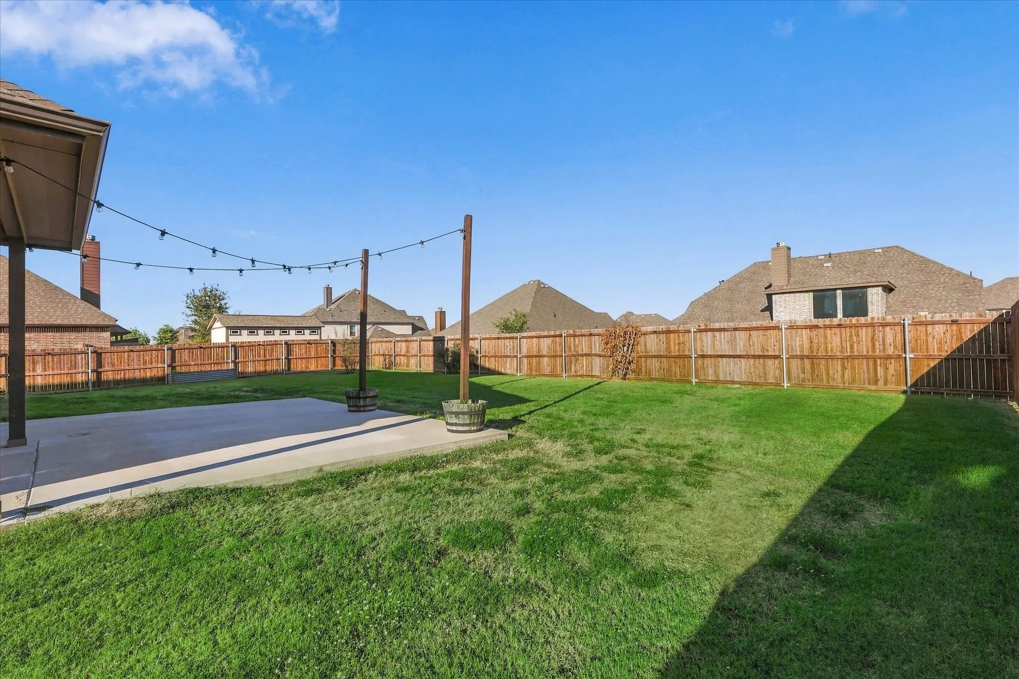 Single Family Residence For Sale in Ellis County , 602 Dean Box Drive, Waxahachie, Texas 75165, 4 Bedroom, 4 Bathroom, 2 Garage spaces, 3,084 Sqft, built in 2022, mls#21405645, Real Estate Agent in Waxahachie, Homes For Sale in Ellis county, Homes For Sale in Waxahachie, Realtor in Waxahachie Texas, Real Estate Brokerage Independent Realty Texas, Luminita Cordes Realtor