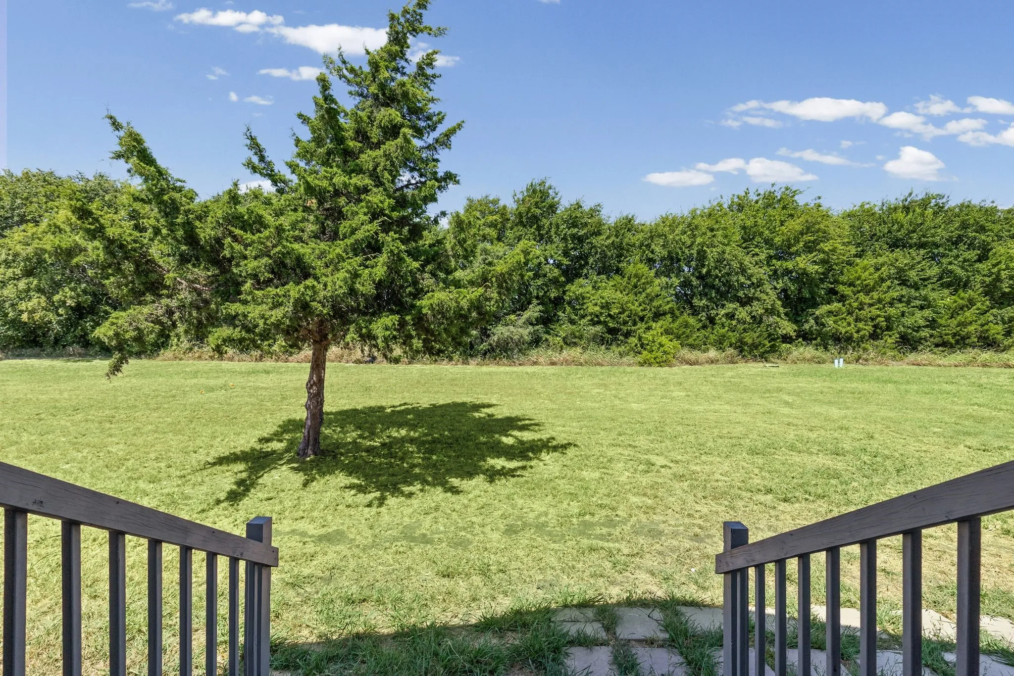 Duplex For Rent in Fannin County , 401 Mcilrath Road, Leonard, Texas 75452, 3 Bedroom, 2 Bathroom, Garage spaces, 902 Sqft, built in 2022, mls#21405646, Real Estate Agent in Leonard, Homes For Rent in Fannin county, Homes For Rent in Leonard, Realtor in Leonard Texas, Real Estate Brokerage Independent Realty Texas, Luminita Cordes Realtor