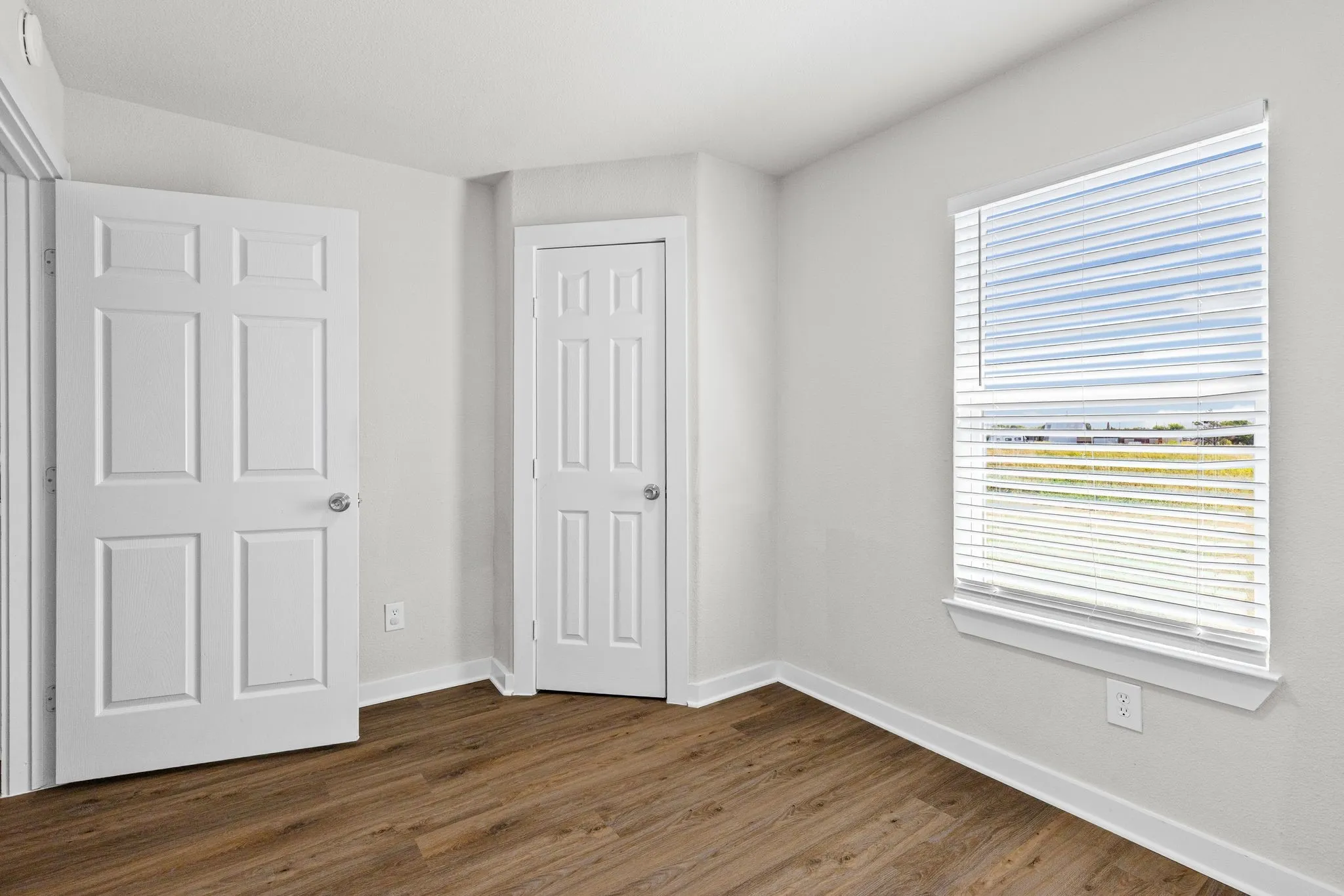 Duplex For Rent in Fannin County , 401 Mcilrath Road, Leonard, Texas 75452, 3 Bedroom, 2 Bathroom, Garage spaces, 902 Sqft, built in 2022, mls#21405646, Real Estate Agent in Leonard, Homes For Rent in Fannin county, Homes For Rent in Leonard, Realtor in Leonard Texas, Real Estate Brokerage Independent Realty Texas, Luminita Cordes Realtor