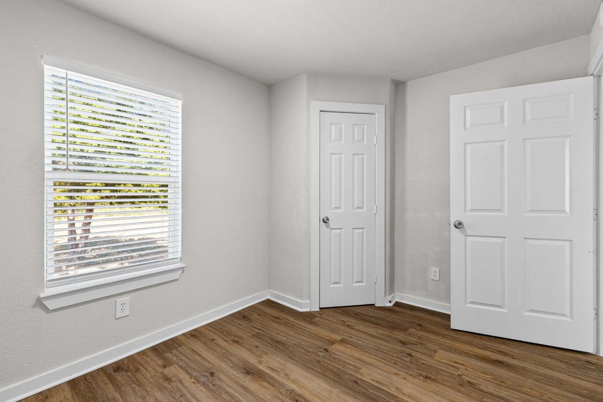 Duplex For Rent in Fannin County , 401 Mcilrath Road, Leonard, Texas 75452, 3 Bedroom, 2 Bathroom, Garage spaces, 902 Sqft, built in 2022, mls#21405646, Real Estate Agent in Leonard, Homes For Rent in Fannin county, Homes For Rent in Leonard, Realtor in Leonard Texas, Real Estate Brokerage Independent Realty Texas, Luminita Cordes Realtor