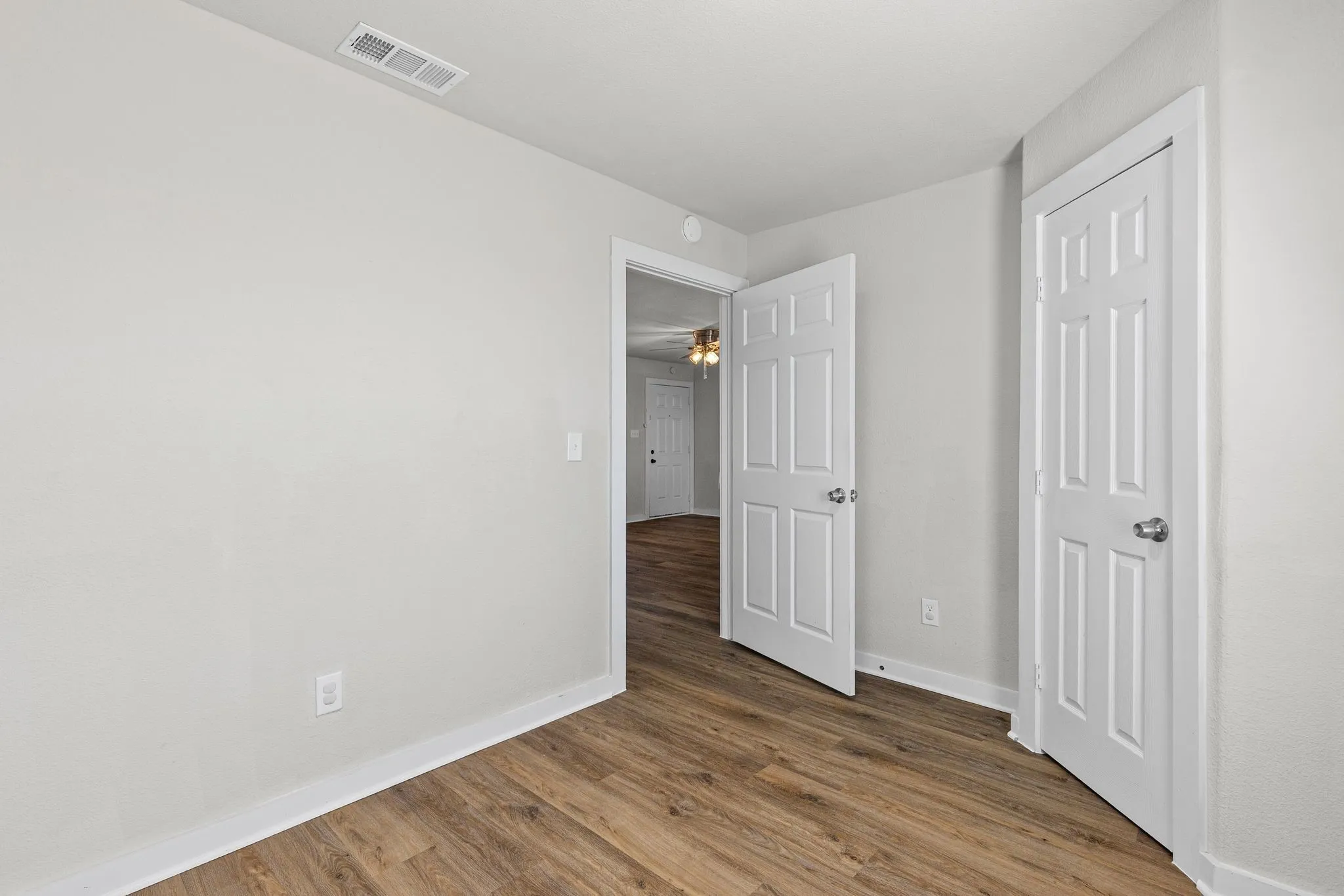 Duplex For Rent in Fannin County , 401 Mcilrath Road, Leonard, Texas 75452, 3 Bedroom, 2 Bathroom, Garage spaces, 902 Sqft, built in 2022, mls#21405646, Real Estate Agent in Leonard, Homes For Rent in Fannin county, Homes For Rent in Leonard, Realtor in Leonard Texas, Real Estate Brokerage Independent Realty Texas, Luminita Cordes Realtor