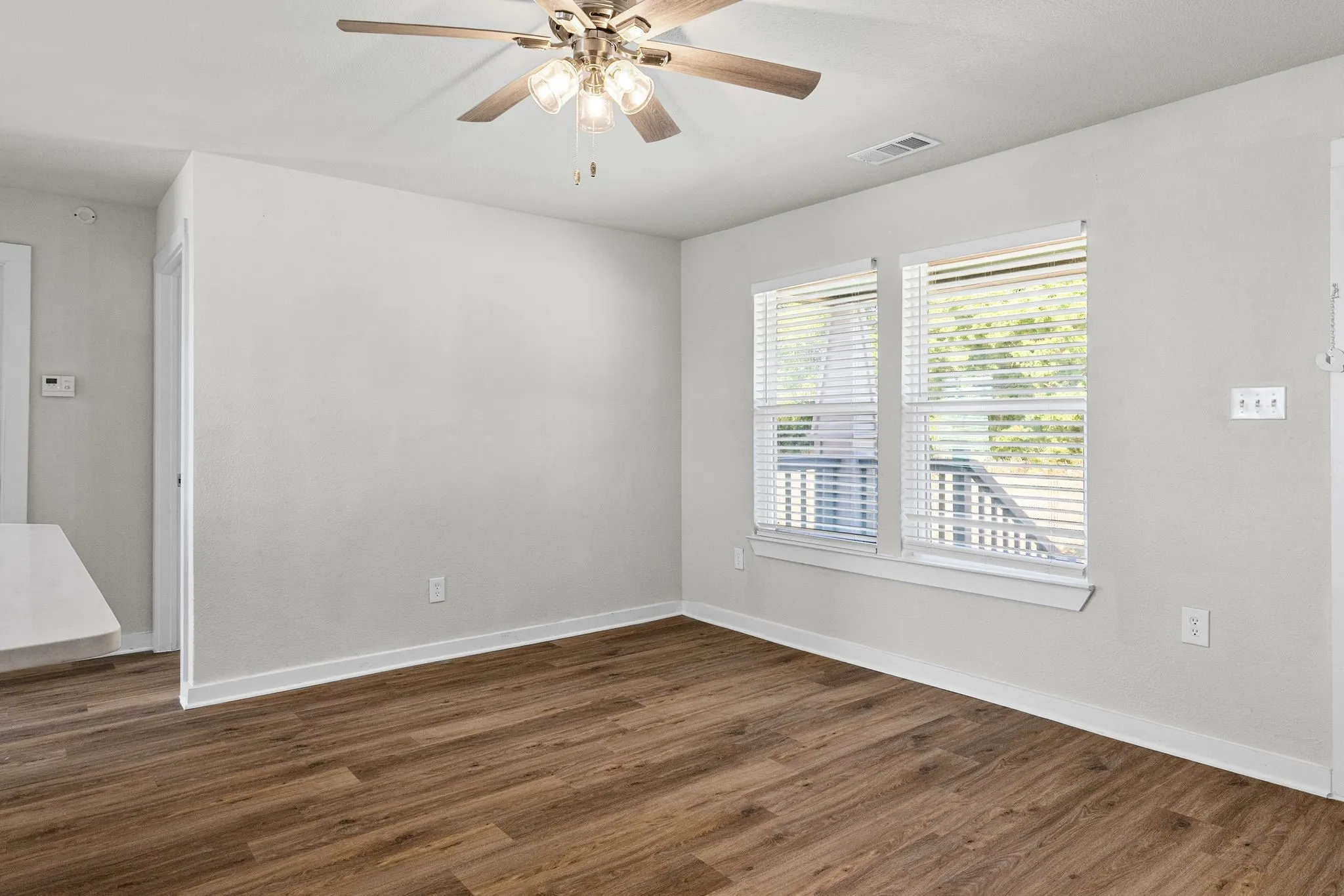 Duplex For Rent in Fannin County , 401 Mcilrath Road, Leonard, Texas 75452, 3 Bedroom, 2 Bathroom, Garage spaces, 902 Sqft, built in 2022, mls#21405646, Real Estate Agent in Leonard, Homes For Rent in Fannin county, Homes For Rent in Leonard, Realtor in Leonard Texas, Real Estate Brokerage Independent Realty Texas, Luminita Cordes Realtor