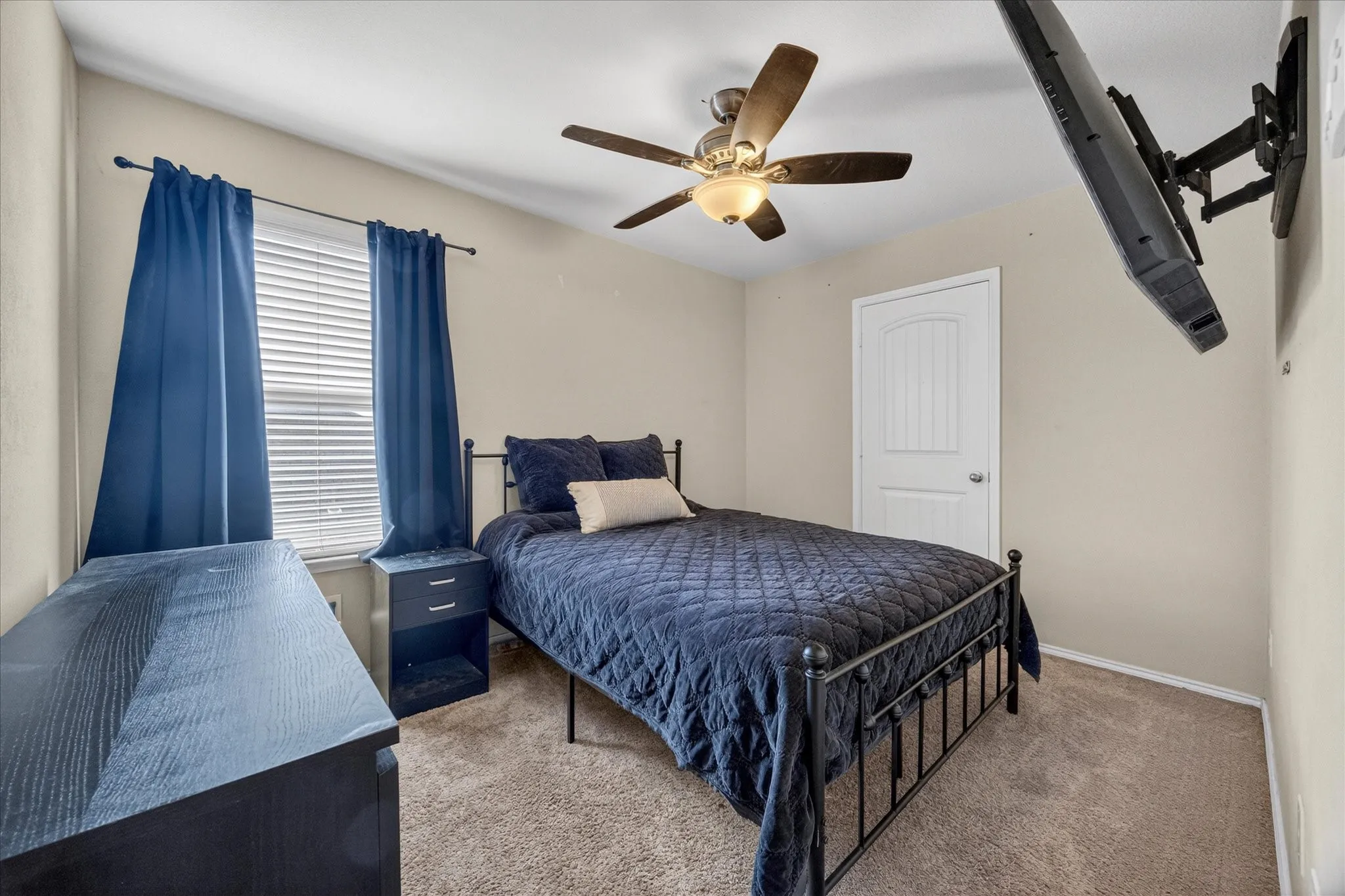 Upstairs Bedroom