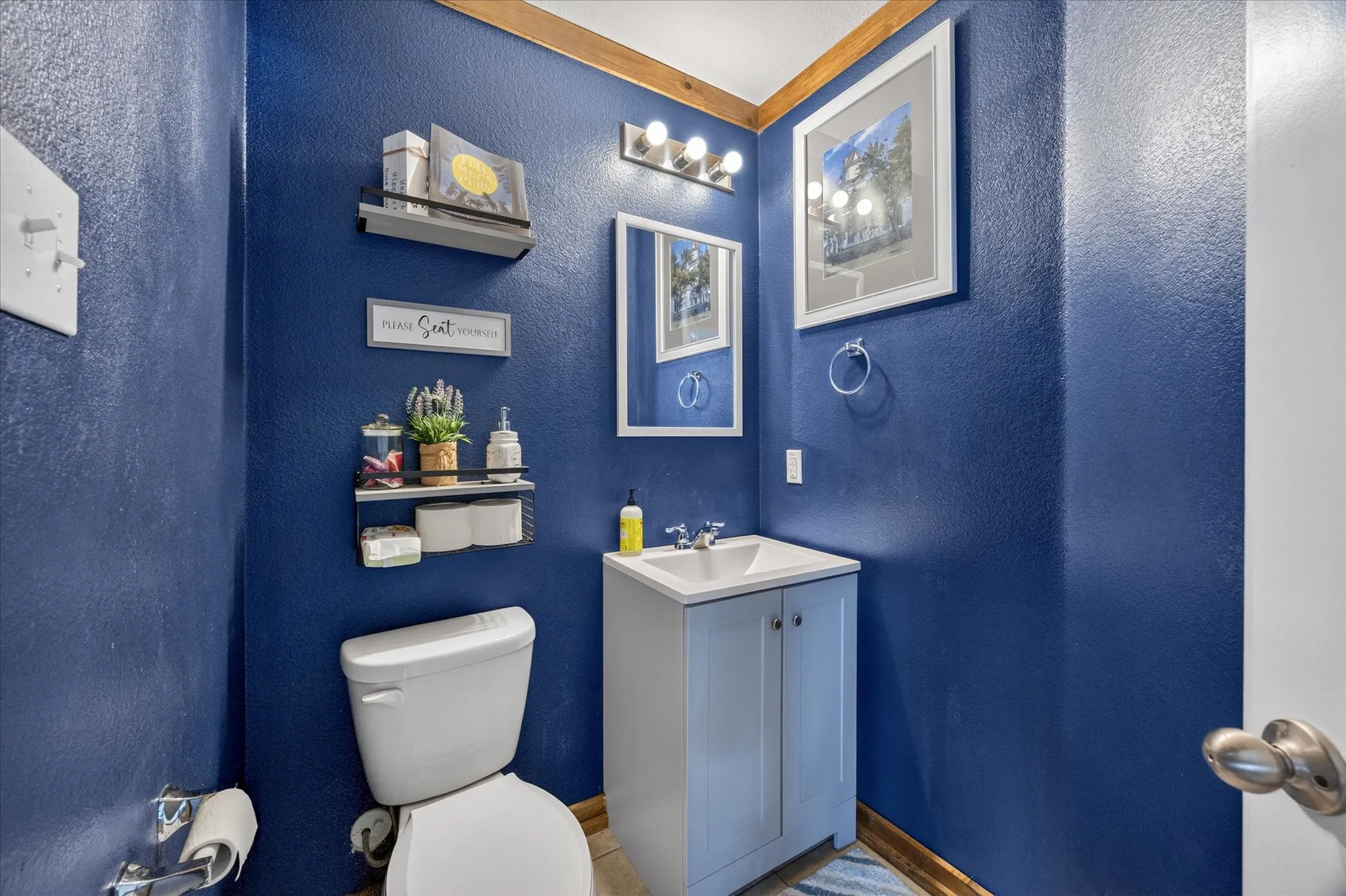 Downstairs half bath