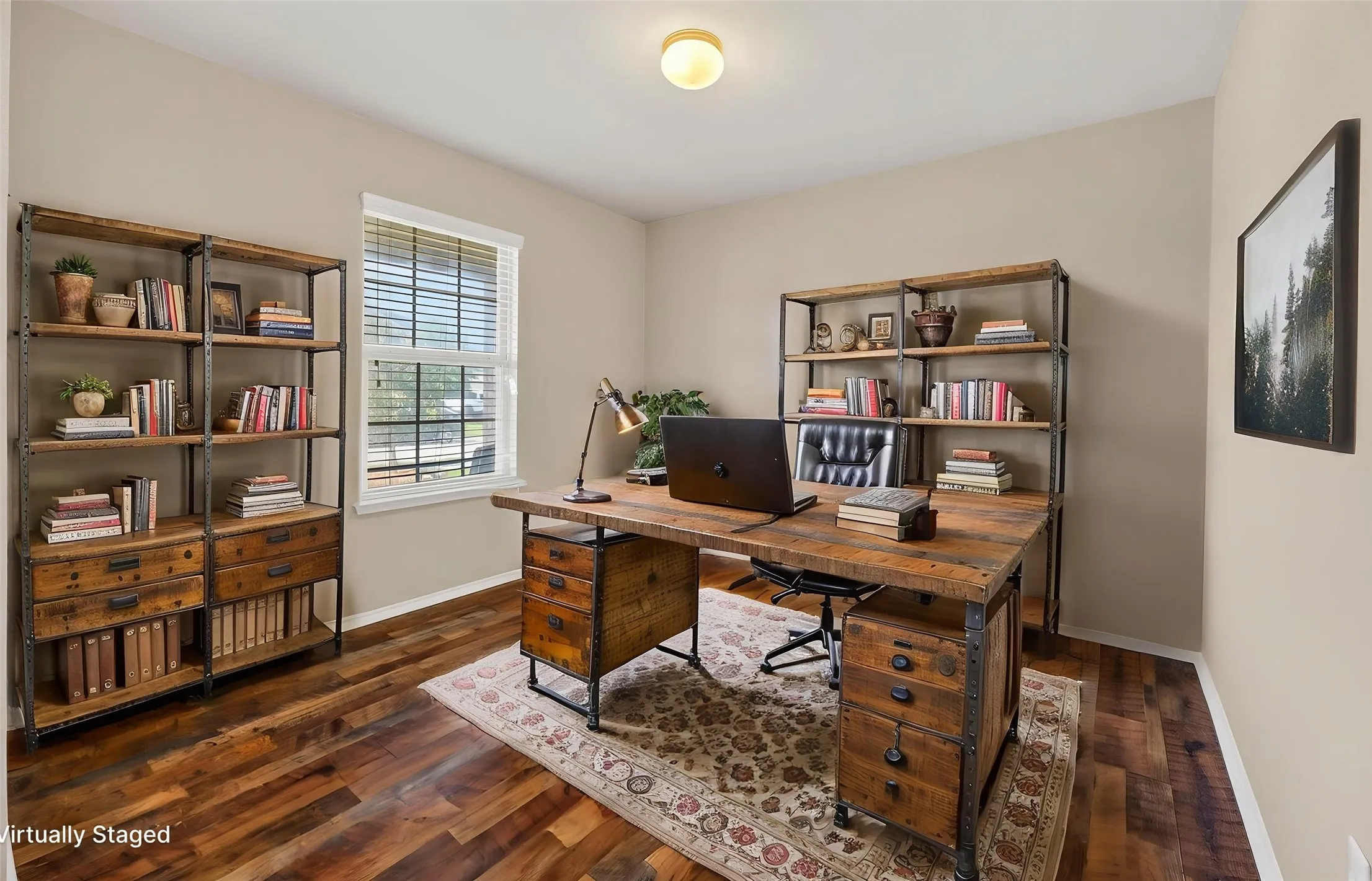 Office/Flex Space off entry