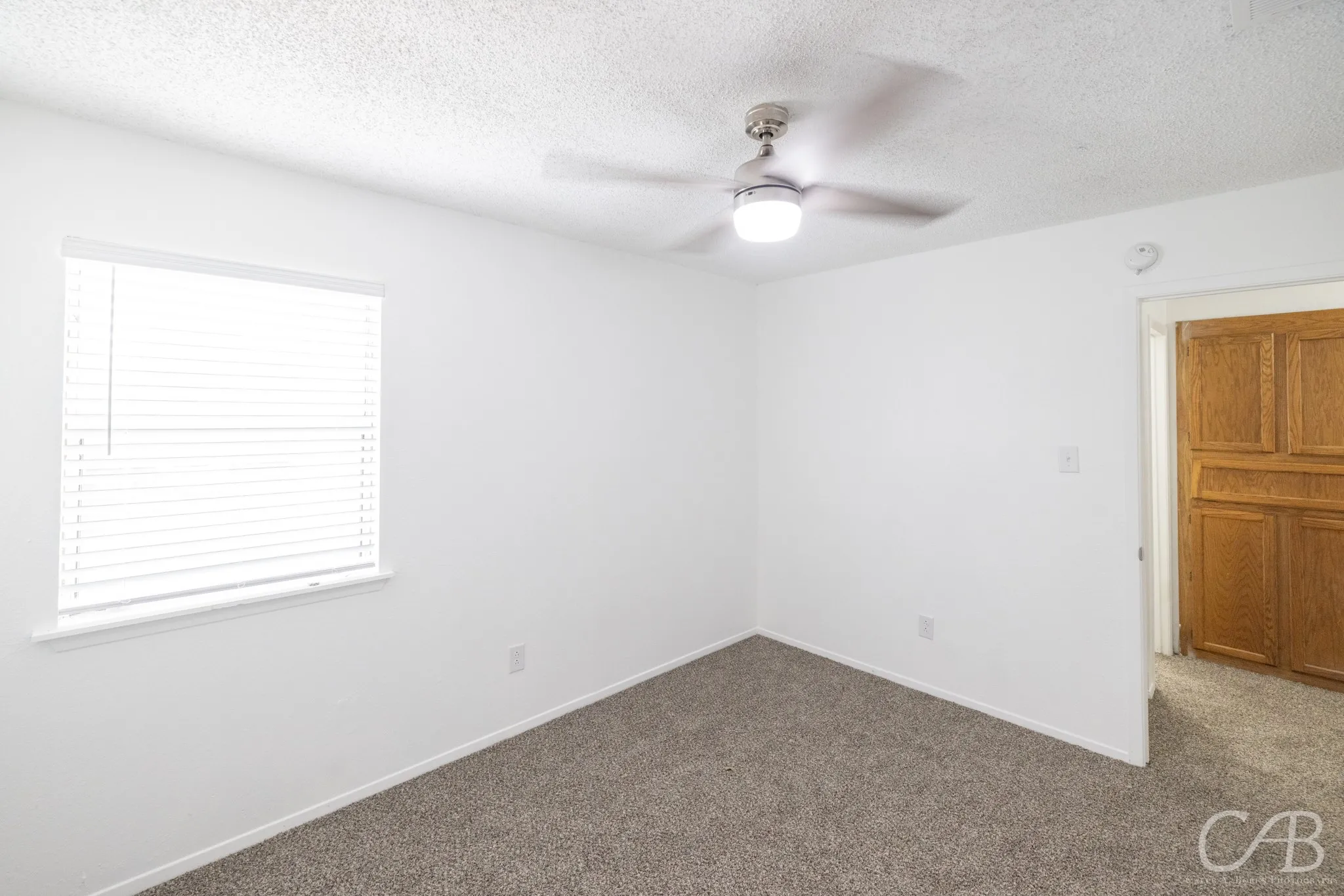 Townhouse For Rent in Taylor County , 1303 Yeomans Road, Abilene, Texas 79602, 2 Bedroom, 2 Bathroom, 1 Garage spaces, 1,350 Sqft, built in 1984, mls#21405668, Real Estate Agent in Abilene, Homes For Rent in Taylor county, Homes For Rent in Abilene, Realtor in Abilene Texas, Real Estate Brokerage Independent Realty Texas, Luminita Cordes Realtor
