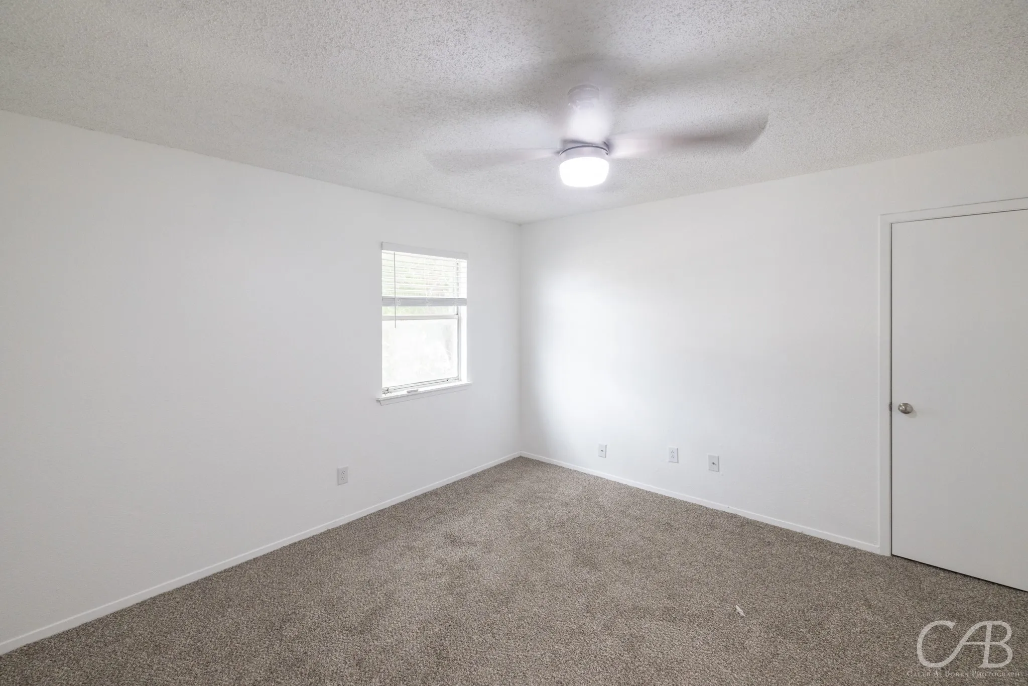 Townhouse For Rent in Taylor County , 1303 Yeomans Road, Abilene, Texas 79602, 2 Bedroom, 2 Bathroom, 1 Garage spaces, 1,350 Sqft, built in 1984, mls#21405668, Real Estate Agent in Abilene, Homes For Rent in Taylor county, Homes For Rent in Abilene, Realtor in Abilene Texas, Real Estate Brokerage Independent Realty Texas, Luminita Cordes Realtor