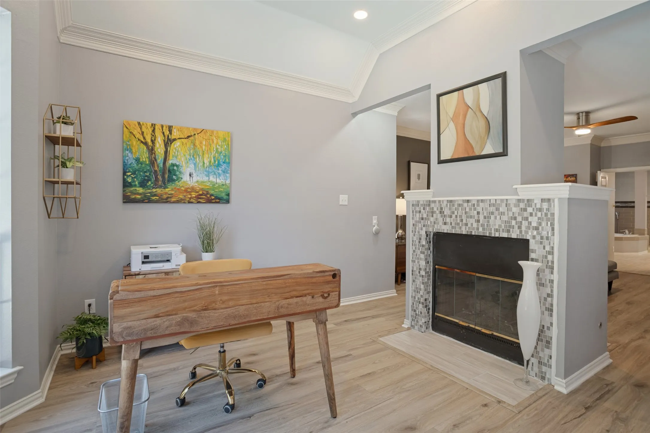 Primary suite with bonus room.
