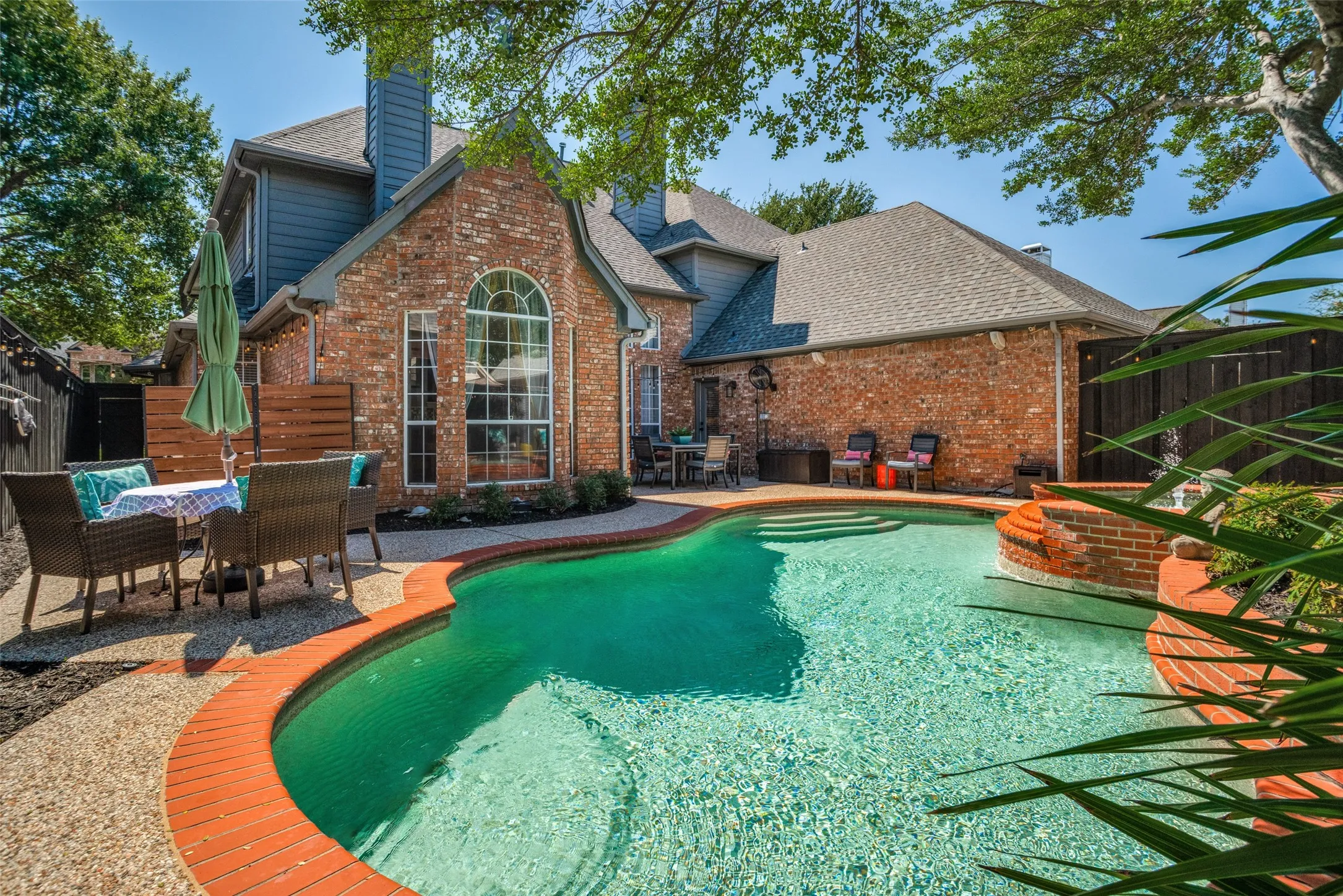 Single Family Residence For Sale in Collin County , 6209 Warrington Drive, Plano, Texas 75093, 5 Bedroom, 4 Bathroom, 2 Garage spaces, 4,000 Sqft, built in 1991, mls#21397131, Real Estate Agent in Plano, Homes For Sale in Collin county, Homes For Sale in Plano, Realtor in Plano Texas, Real Estate Brokerage Independent Realty Texas, Luminita Cordes Realtor