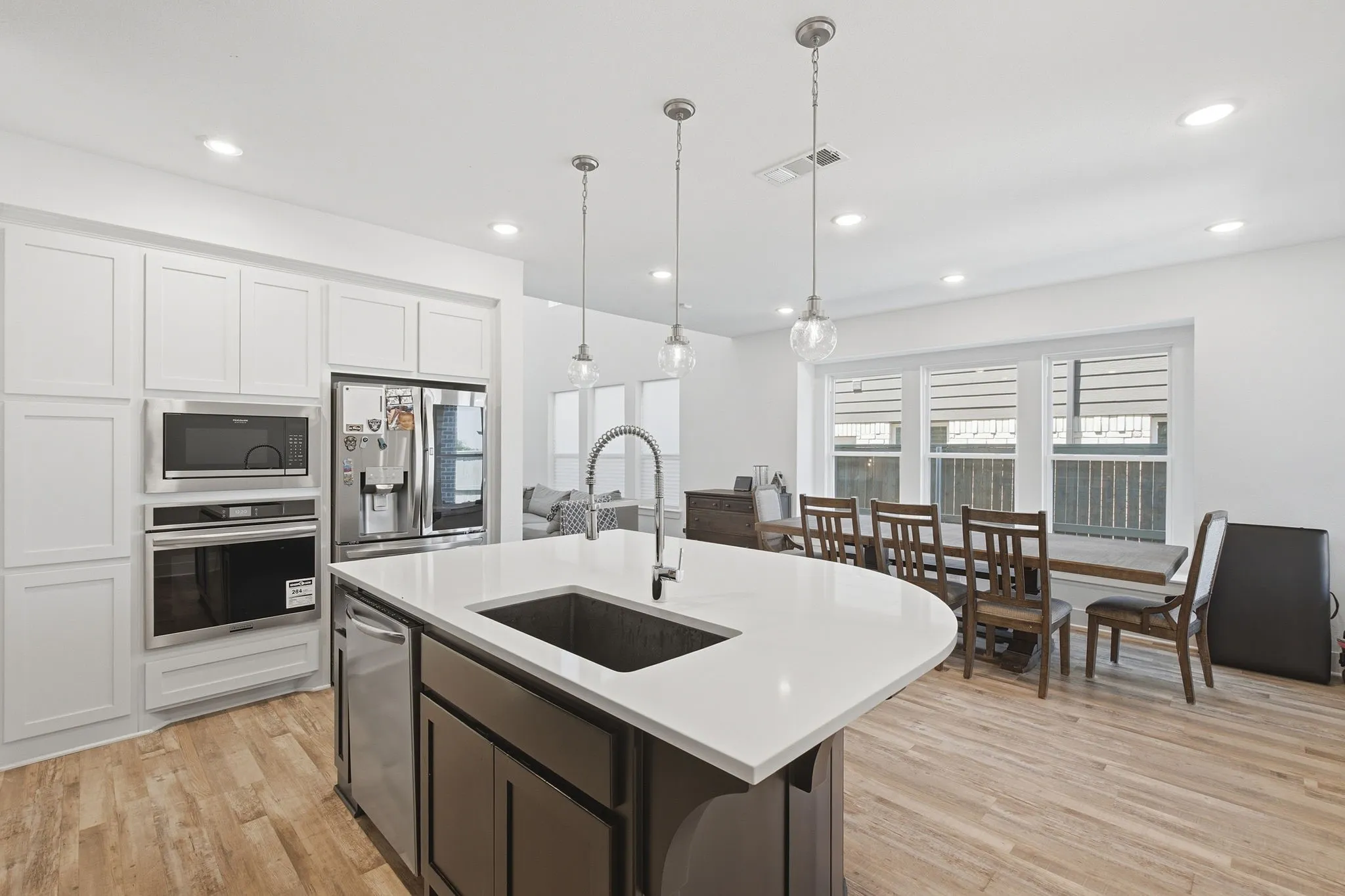 Single Family Residence For Sale in Denton County , 2244 Shorthorn Drive, Northlake, Texas 76247, 5 Bedroom, 3 Bathroom, 2 Garage spaces, 2,513 Sqft, built in 2021, mls#21388434, Real Estate Agent in Northlake, Homes For Sale in Denton county, Homes For Sale in Northlake, Realtor in Northlake Texas, Real Estate Brokerage Independent Realty Texas, Luminita Cordes Realtor