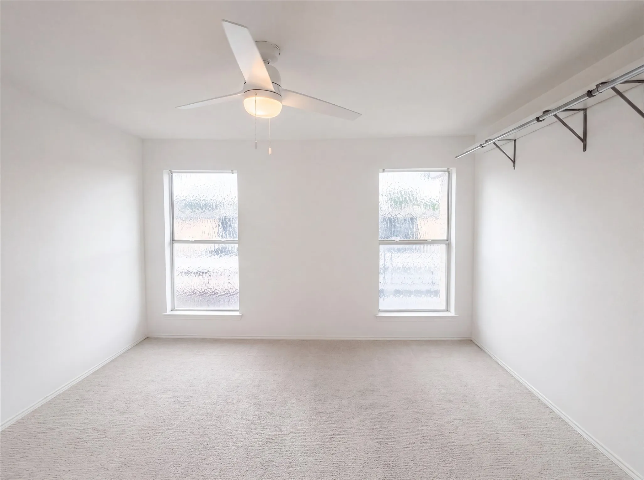 Condominium For Sale in Dallas County , 7734 Meadow Road 223, Dallas, Texas 75230, 1 Bedroom, 1 Bathroom, Garage spaces, 795 Sqft, built in 1966, mls#21405655, Real Estate Agent in Dallas, Homes For Sale in Dallas county, Homes For Sale in Dallas, Realtor in Dallas Texas, Real Estate Brokerage Independent Realty Texas, Luminita Cordes Realtor