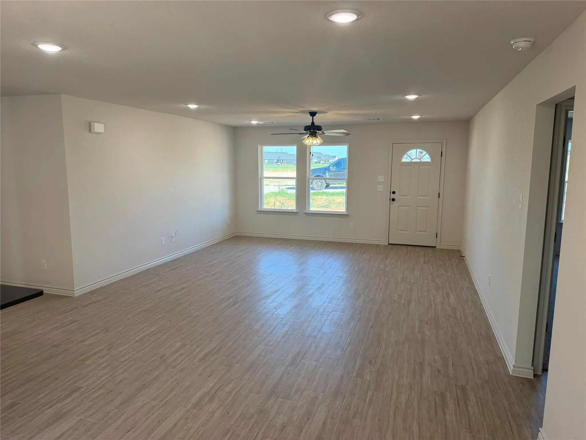 Single Family Residence For Sale in Parker County , 1005 Virgil Court, Springtown, Texas 76082, 3 Bedroom, 2 Bathroom, 2 Garage spaces, 1,514 Sqft, built in 2026, mls#21405684, Real Estate Agent in Springtown, Homes For Sale in Parker county, Homes For Sale in Springtown, Realtor in Springtown Texas, Real Estate Brokerage Independent Realty Texas, Luminita Cordes Realtor