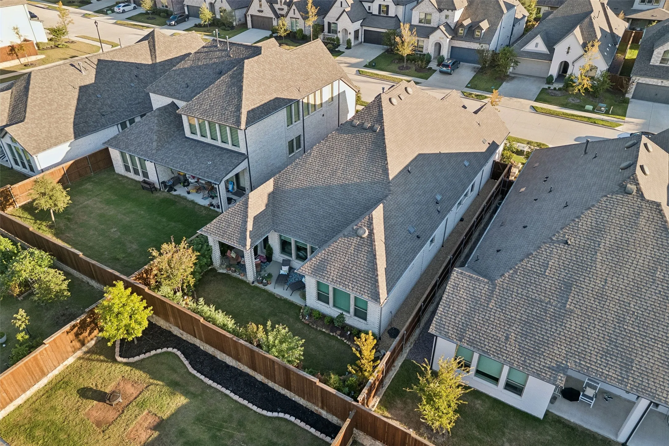 Single Family Residence For Sale in Collin County , 2546 Runhappy Court, Celina, Texas 75009, 3 Bedroom, 2 Bathroom, 2 Garage spaces, 2,409 Sqft, built in 2024, mls#21403605, Real Estate Agent in Celina, Homes For Sale in Collin county, Homes For Sale in Celina, Realtor in Celina Texas, Real Estate Brokerage Independent Realty Texas, Luminita Cordes Realtor