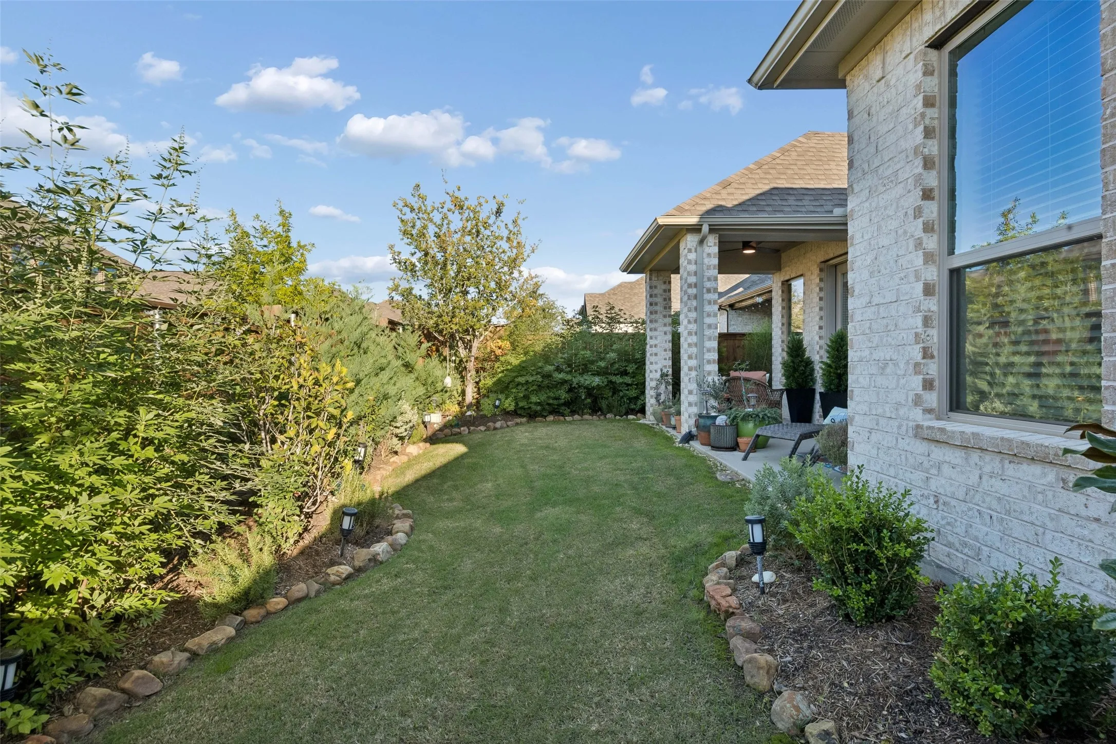 Single Family Residence For Sale in Collin County , 2546 Runhappy Court, Celina, Texas 75009, 3 Bedroom, 2 Bathroom, 2 Garage spaces, 2,409 Sqft, built in 2024, mls#21403605, Real Estate Agent in Celina, Homes For Sale in Collin county, Homes For Sale in Celina, Realtor in Celina Texas, Real Estate Brokerage Independent Realty Texas, Luminita Cordes Realtor