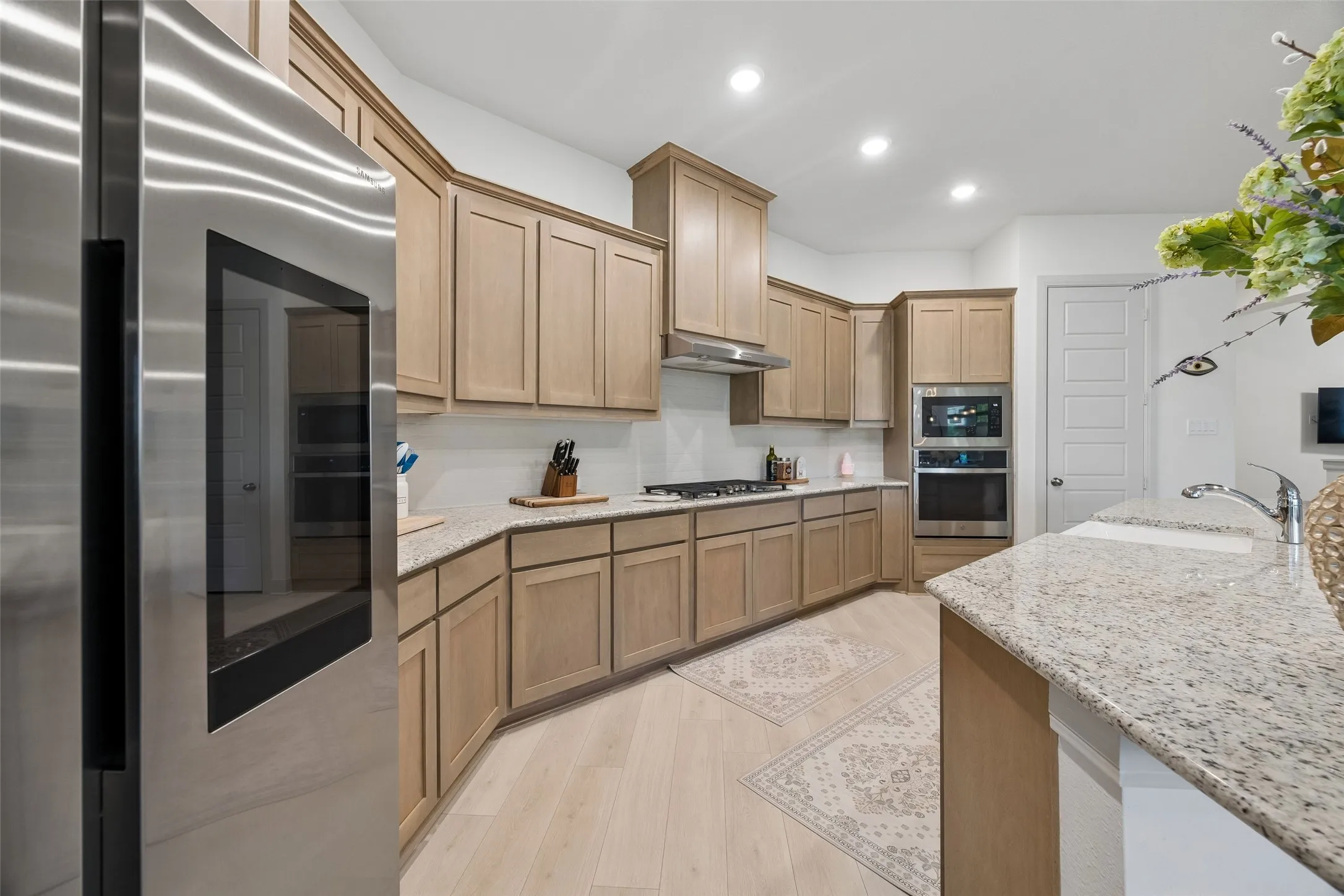 Single Family Residence For Sale in Collin County , 2546 Runhappy Court, Celina, Texas 75009, 3 Bedroom, 2 Bathroom, 2 Garage spaces, 2,409 Sqft, built in 2024, mls#21403605, Real Estate Agent in Celina, Homes For Sale in Collin county, Homes For Sale in Celina, Realtor in Celina Texas, Real Estate Brokerage Independent Realty Texas, Luminita Cordes Realtor
