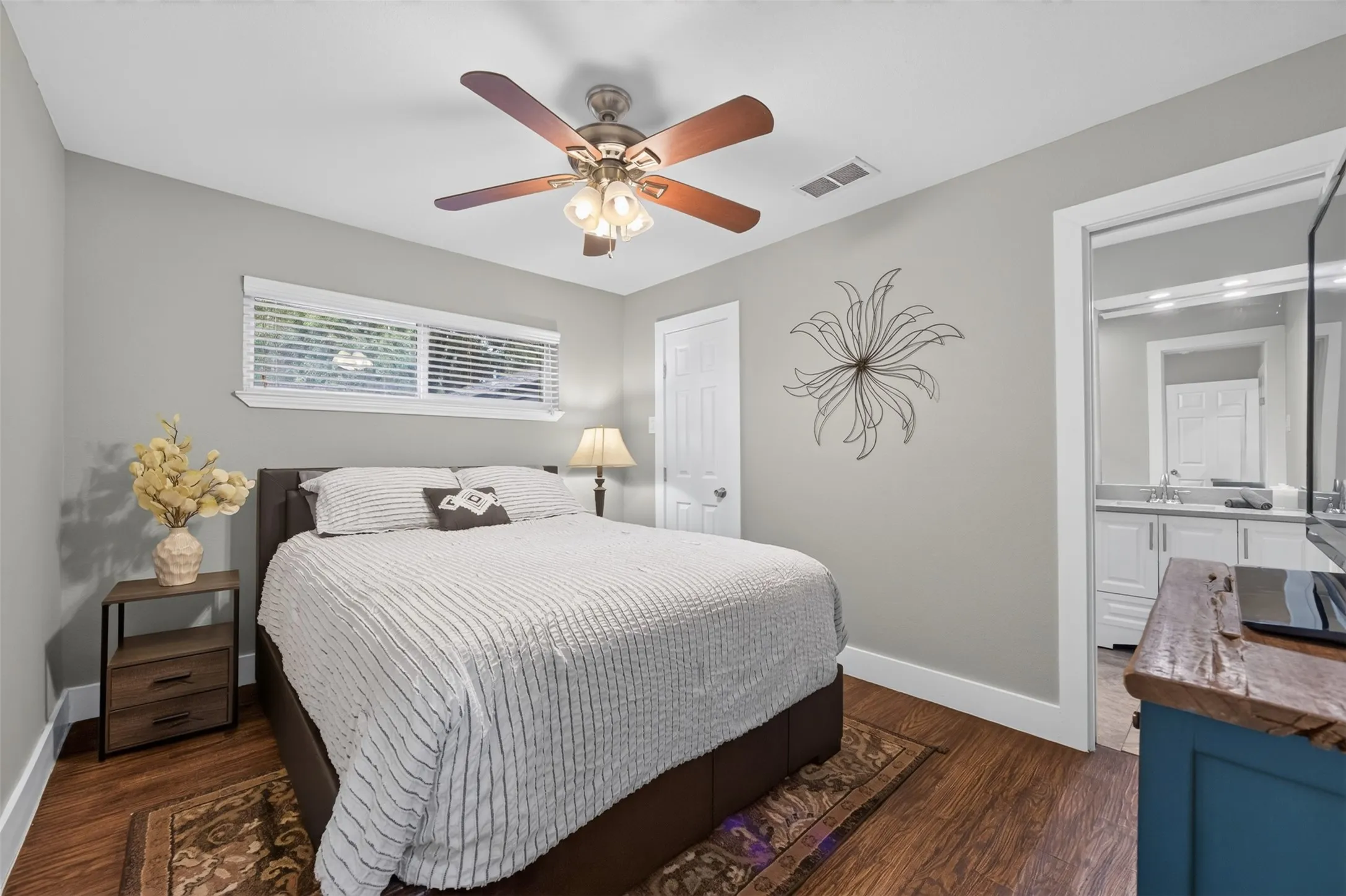 Single Family Residence For Sale in Dallas County , 2502 Rochdale Street, Garland, Texas 75040, 4 Bedroom, 4 Bathroom, 2 Garage spaces, 2,286 Sqft, built in 1969, mls#21402038, Real Estate Agent in Garland, Homes For Sale in Dallas county, Homes For Sale in Garland, Realtor in Garland Texas, Real Estate Brokerage Independent Realty Texas, Luminita Cordes Realtor