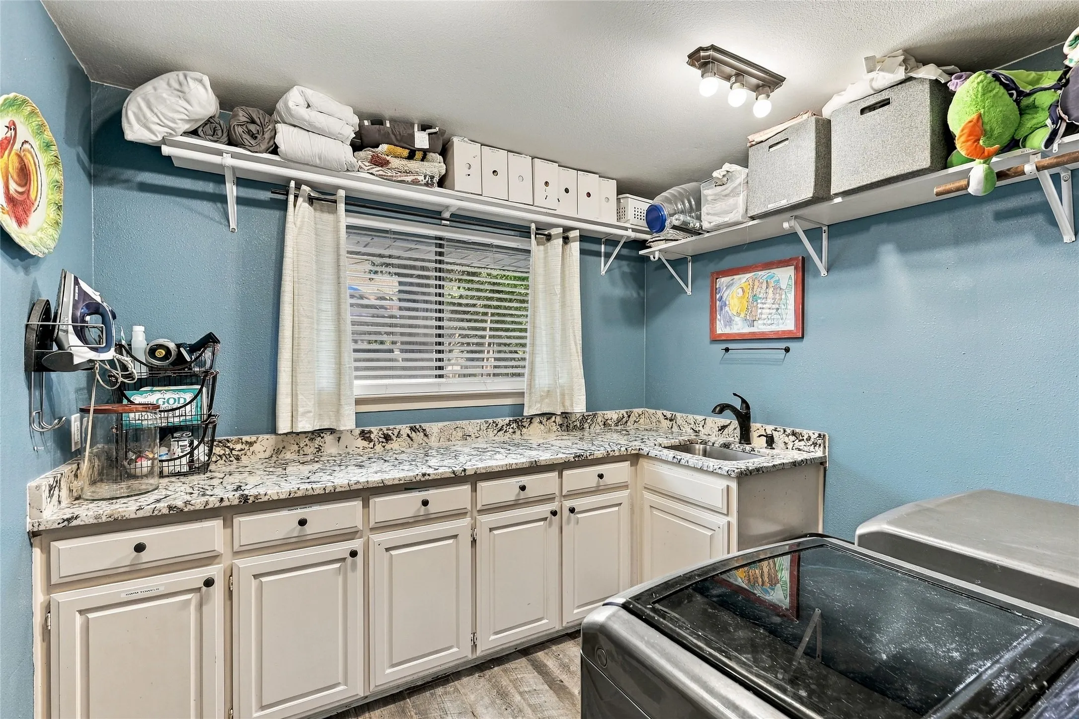Oversized laundry with tons of storage