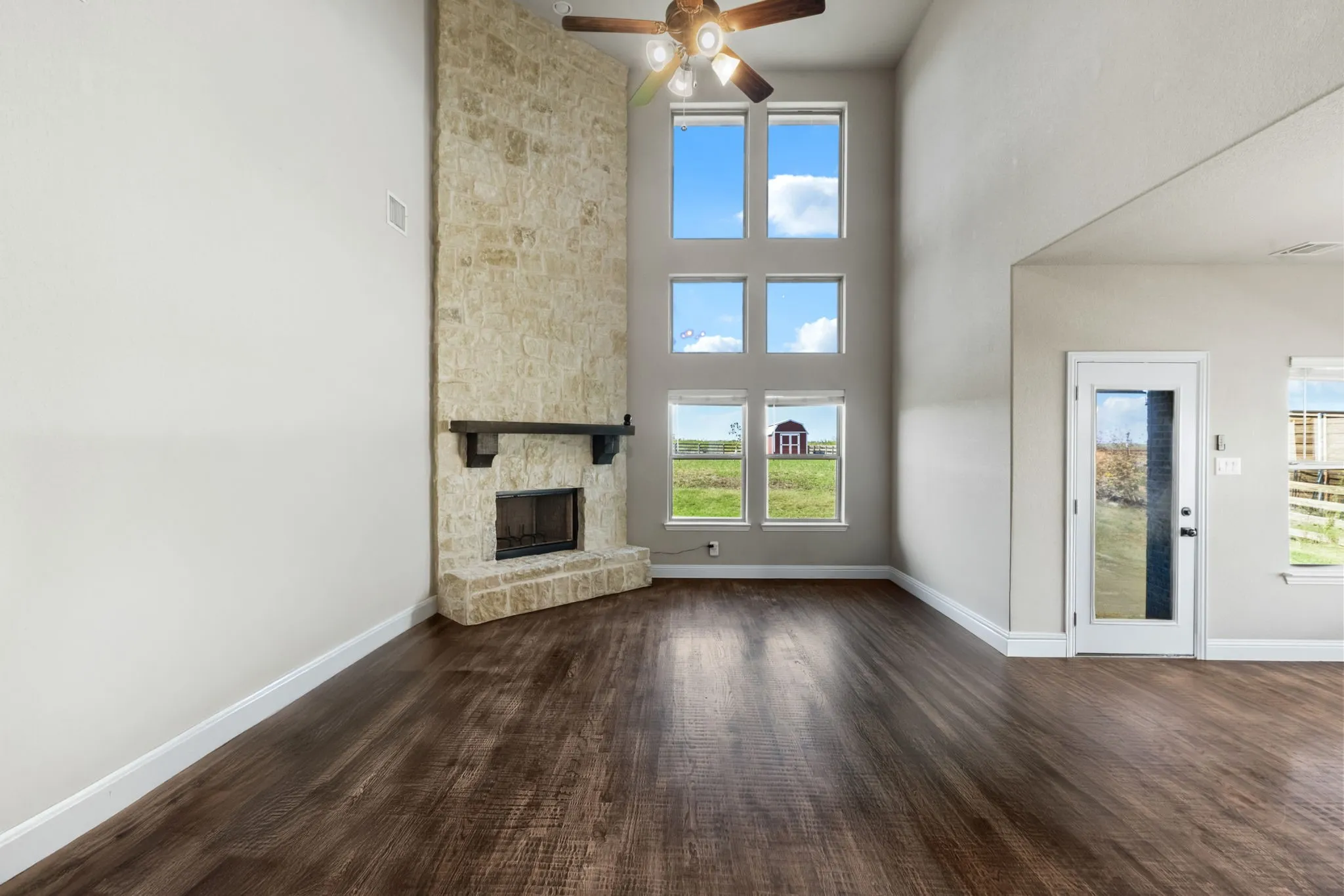 Single Family Residence For Sale in Grayson County , 193 Morrison Road, Howe, Texas 75459, 4 Bedroom, 4 Bathroom, 6 Garage spaces, 2,716 Sqft, built in 2023, mls#21403908, Real Estate Agent in Howe, Homes For Sale in Grayson county, Homes For Sale in Howe, Realtor in Howe Texas, Real Estate Brokerage Independent Realty Texas, Luminita Cordes Realtor