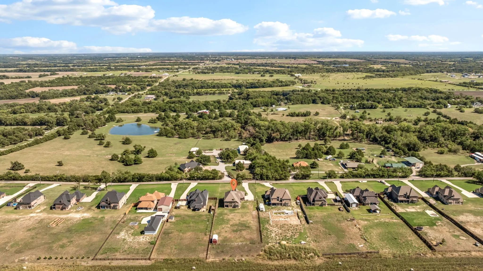 Single Family Residence For Sale in Grayson County , 193 Morrison Road, Howe, Texas 75459, 4 Bedroom, 4 Bathroom, 6 Garage spaces, 2,716 Sqft, built in 2023, mls#21403908, Real Estate Agent in Howe, Homes For Sale in Grayson county, Homes For Sale in Howe, Realtor in Howe Texas, Real Estate Brokerage Independent Realty Texas, Luminita Cordes Realtor