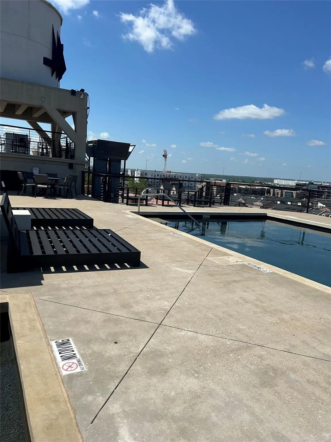 Condominium For Rent in Dallas County , 2220 Canton Street 406, Dallas, Texas 75201, 1 Bedroom, 1 Bathroom, 1 Garage spaces, 1,448 Sqft, built in 1925, mls#21405626, Real Estate Agent in Dallas, Homes For Rent in Dallas county, Homes For Rent in Dallas, Realtor in Dallas Texas, Real Estate Brokerage Independent Realty Texas, Luminita Cordes Realtor
