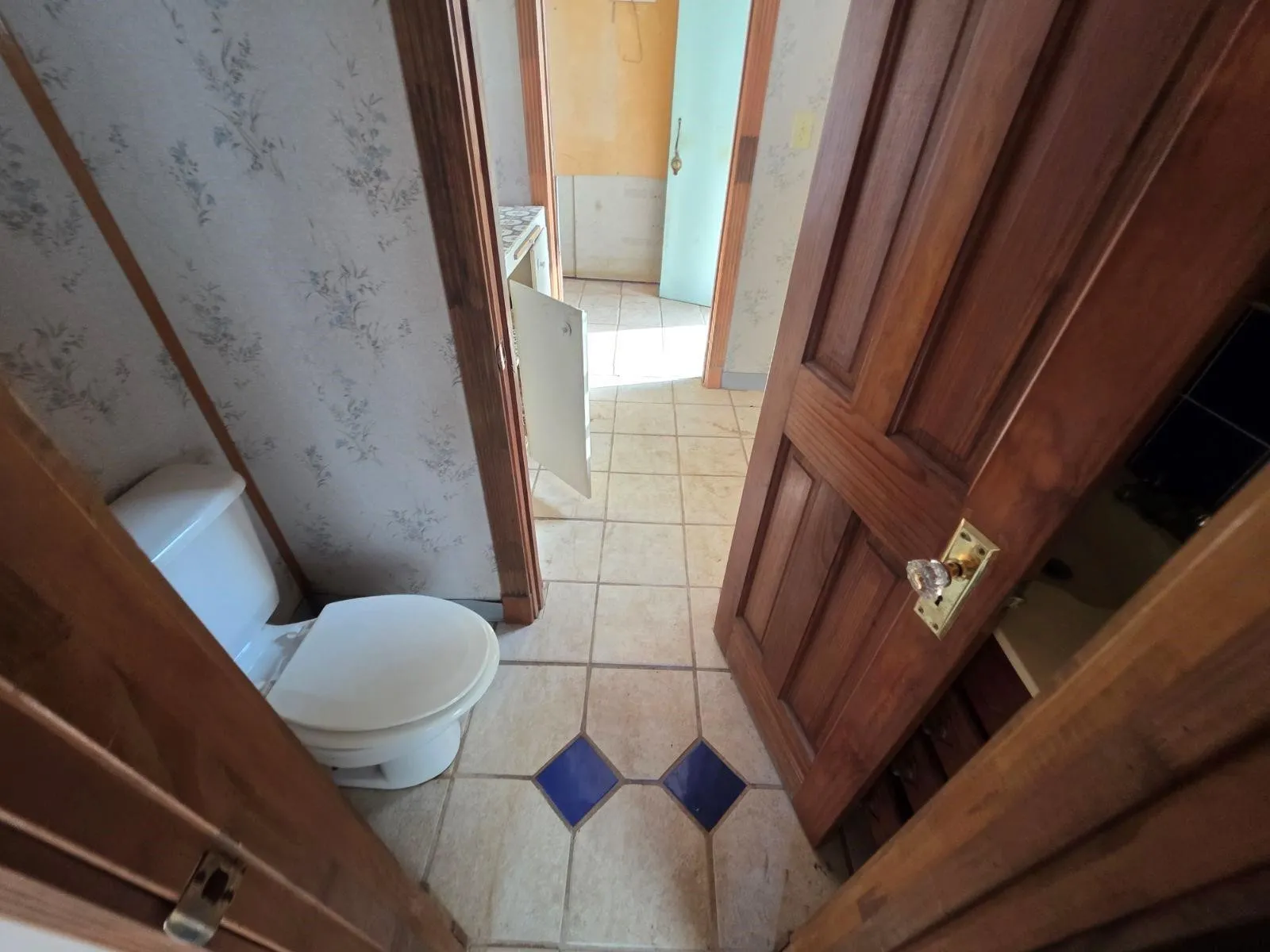 Single Family Residence For Sale in Hopkins County , 1917 County Road 1144, Miller Grove, Texas 75472, 2 Bedroom, 2 Bathroom, Garage spaces, 1,503 Sqft, built in 1930, mls#21405699, Real Estate Agent in Miller Grove, Homes For Sale in Hopkins county, Homes For Sale in Miller Grove, Realtor in Miller Grove Texas, Real Estate Brokerage Independent Realty Texas, Luminita Cordes Realtor