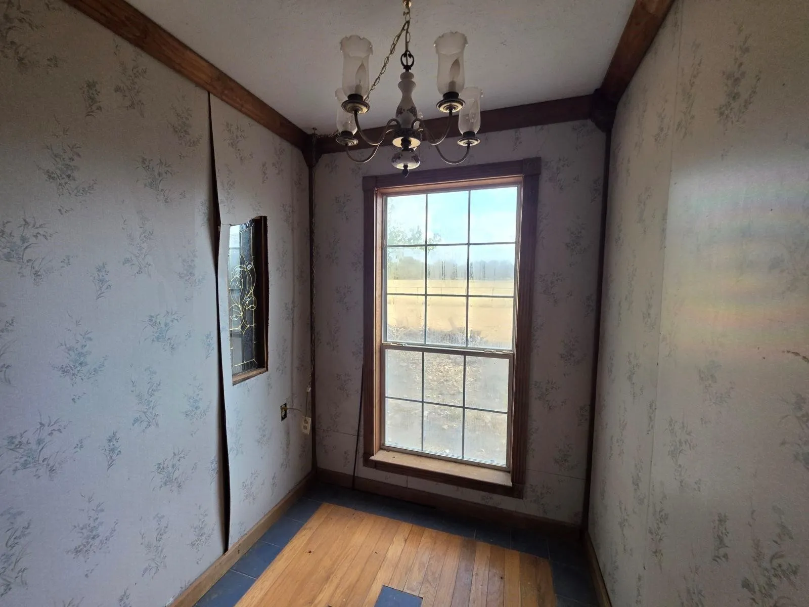 Single Family Residence For Sale in Hopkins County , 1917 County Road 1144, Miller Grove, Texas 75472, 2 Bedroom, 2 Bathroom, Garage spaces, 1,503 Sqft, built in 1930, mls#21405699, Real Estate Agent in Miller Grove, Homes For Sale in Hopkins county, Homes For Sale in Miller Grove, Realtor in Miller Grove Texas, Real Estate Brokerage Independent Realty Texas, Luminita Cordes Realtor