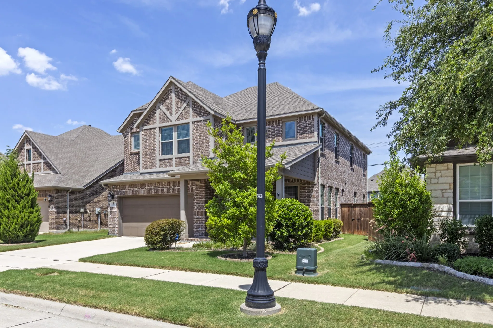 Single Family Residence For Sale in Collin County , 5817 Liberty Hill Drive, Mc Kinney, Texas 75070, 3 Bedroom, 3 Bathroom, 2 Garage spaces, 2,516 Sqft, built in 2019, mls#21405665, Real Estate Agent in Mc Kinney, Homes For Sale in Collin county, Homes For Sale in Mc Kinney, Realtor in Mc Kinney Texas, Real Estate Brokerage Independent Realty Texas, Luminita Cordes Realtor
