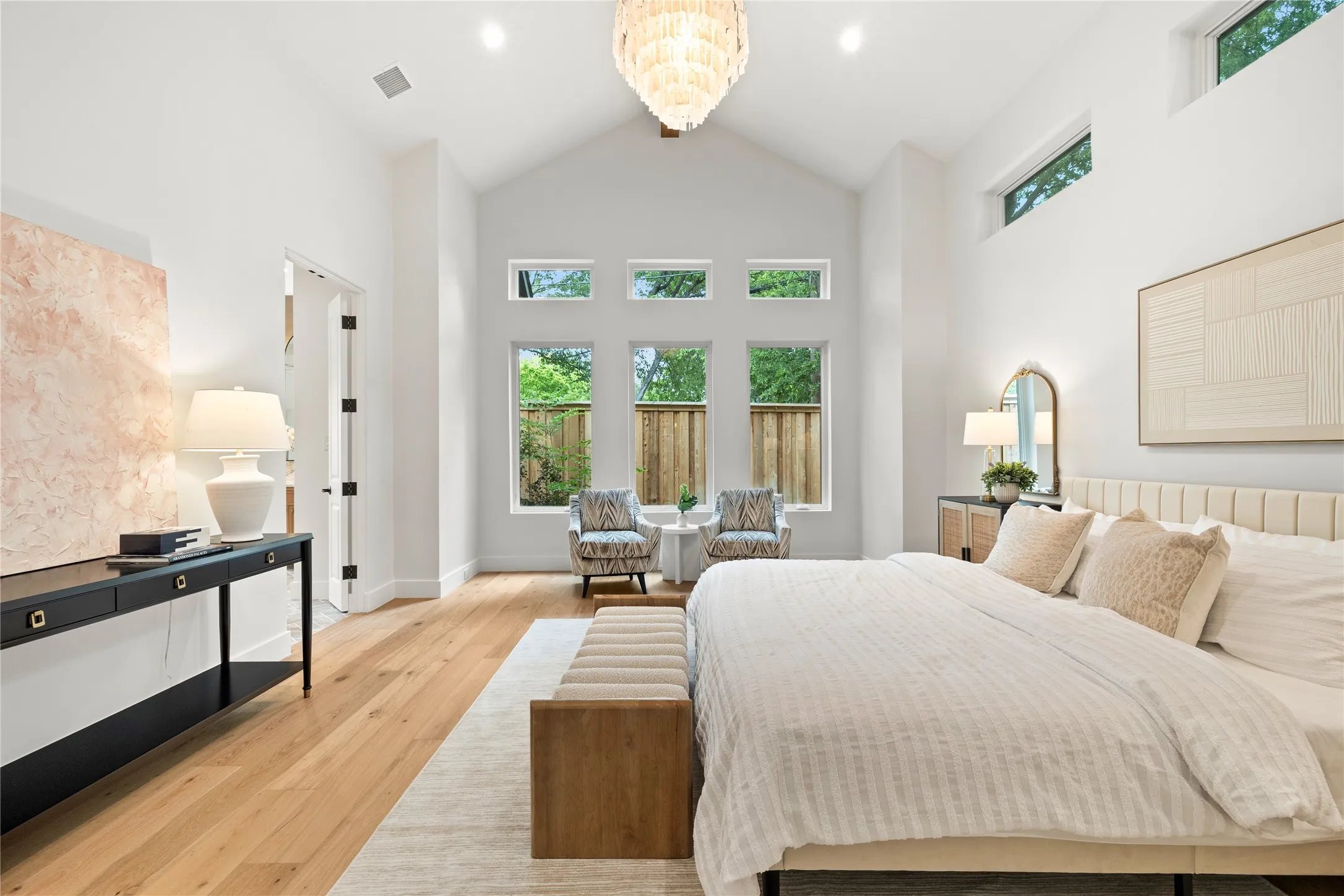 Single Family Residence For Rent in Dallas County , 8730 Rexford Drive, Dallas, Texas 75209, 5 Bedroom, 6 Bathroom, 2 Garage spaces, 4,604 Sqft, built in 2025, mls#21405299, Real Estate Agent in Dallas, Homes For Rent in Dallas county, Homes For Rent in Dallas, Realtor in Dallas Texas, Real Estate Brokerage Independent Realty Texas, Luminita Cordes Realtor