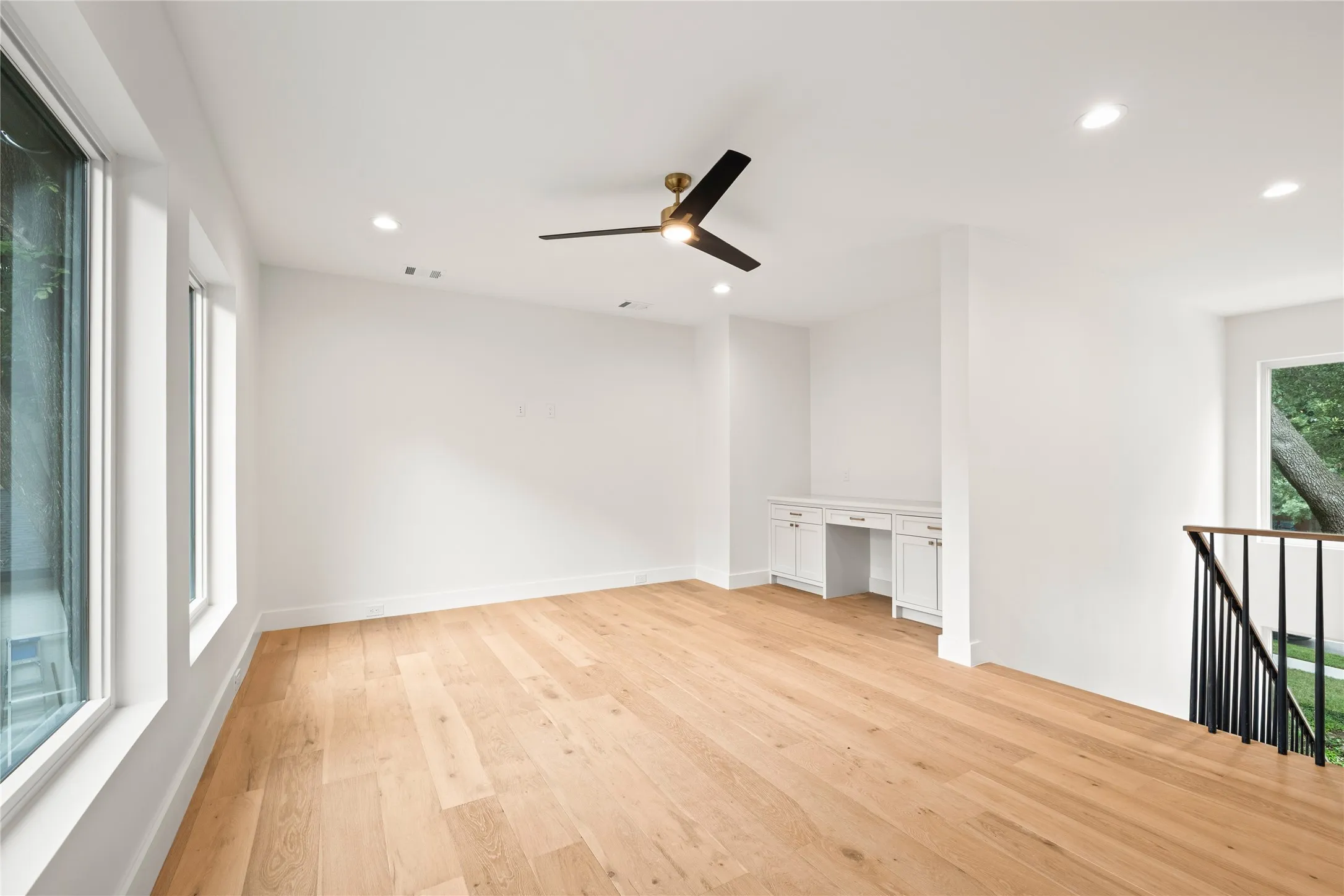 Single Family Residence For Rent in Dallas County , 8730 Rexford Drive, Dallas, Texas 75209, 5 Bedroom, 6 Bathroom, 2 Garage spaces, 4,604 Sqft, built in 2025, mls#21405299, Real Estate Agent in Dallas, Homes For Rent in Dallas county, Homes For Rent in Dallas, Realtor in Dallas Texas, Real Estate Brokerage Independent Realty Texas, Luminita Cordes Realtor