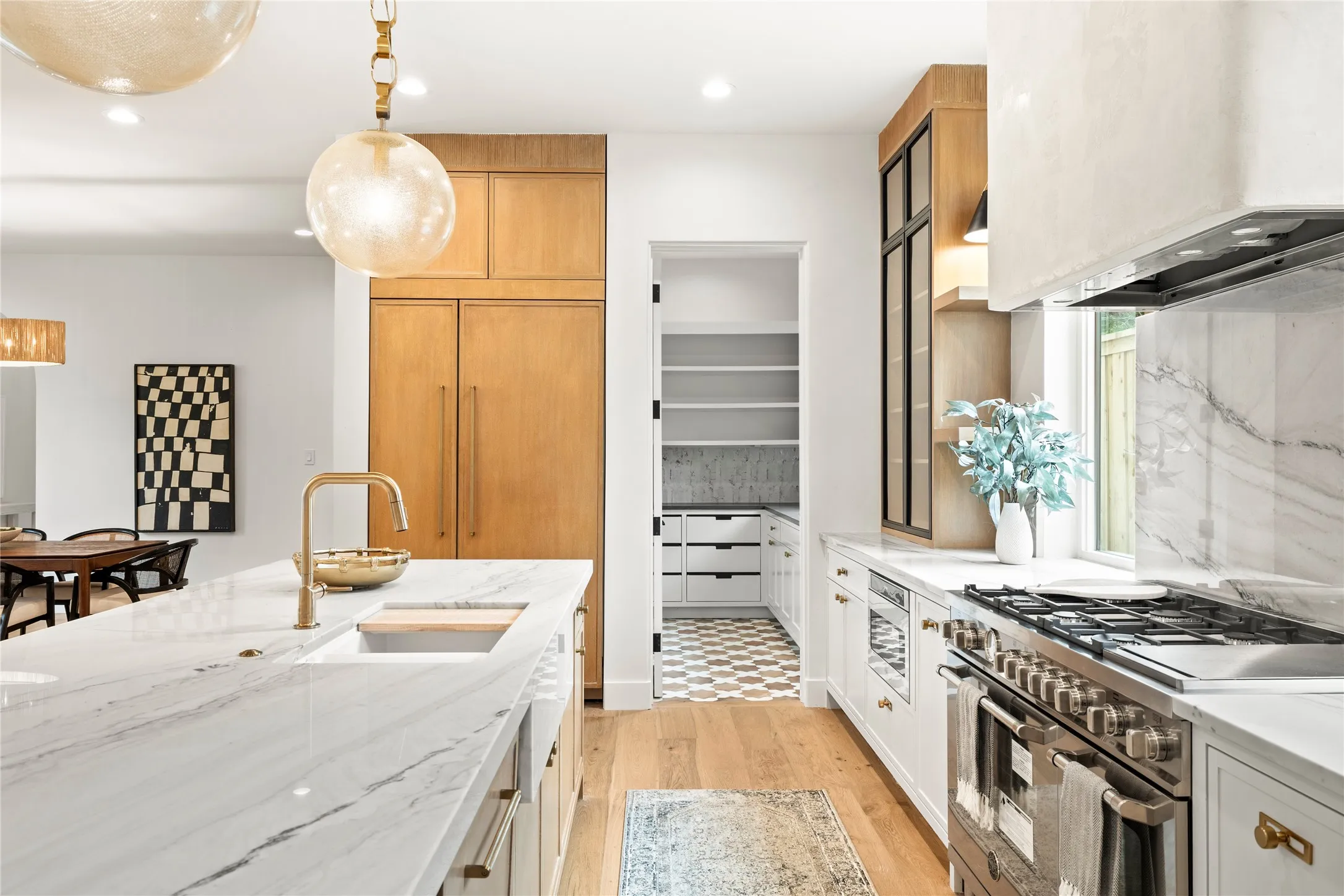 Single Family Residence For Rent in Dallas County , 8730 Rexford Drive, Dallas, Texas 75209, 5 Bedroom, 6 Bathroom, 2 Garage spaces, 4,604 Sqft, built in 2025, mls#21405299, Real Estate Agent in Dallas, Homes For Rent in Dallas county, Homes For Rent in Dallas, Realtor in Dallas Texas, Real Estate Brokerage Independent Realty Texas, Luminita Cordes Realtor