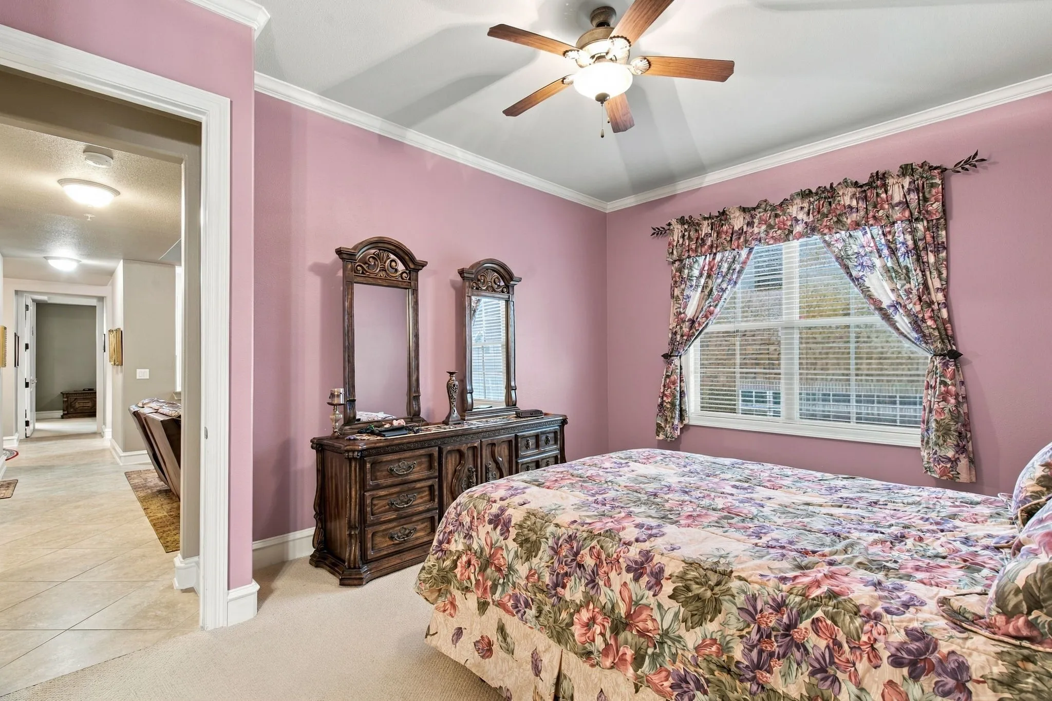 Recessed lighting, crown molding, and ceiling fan with light fixture