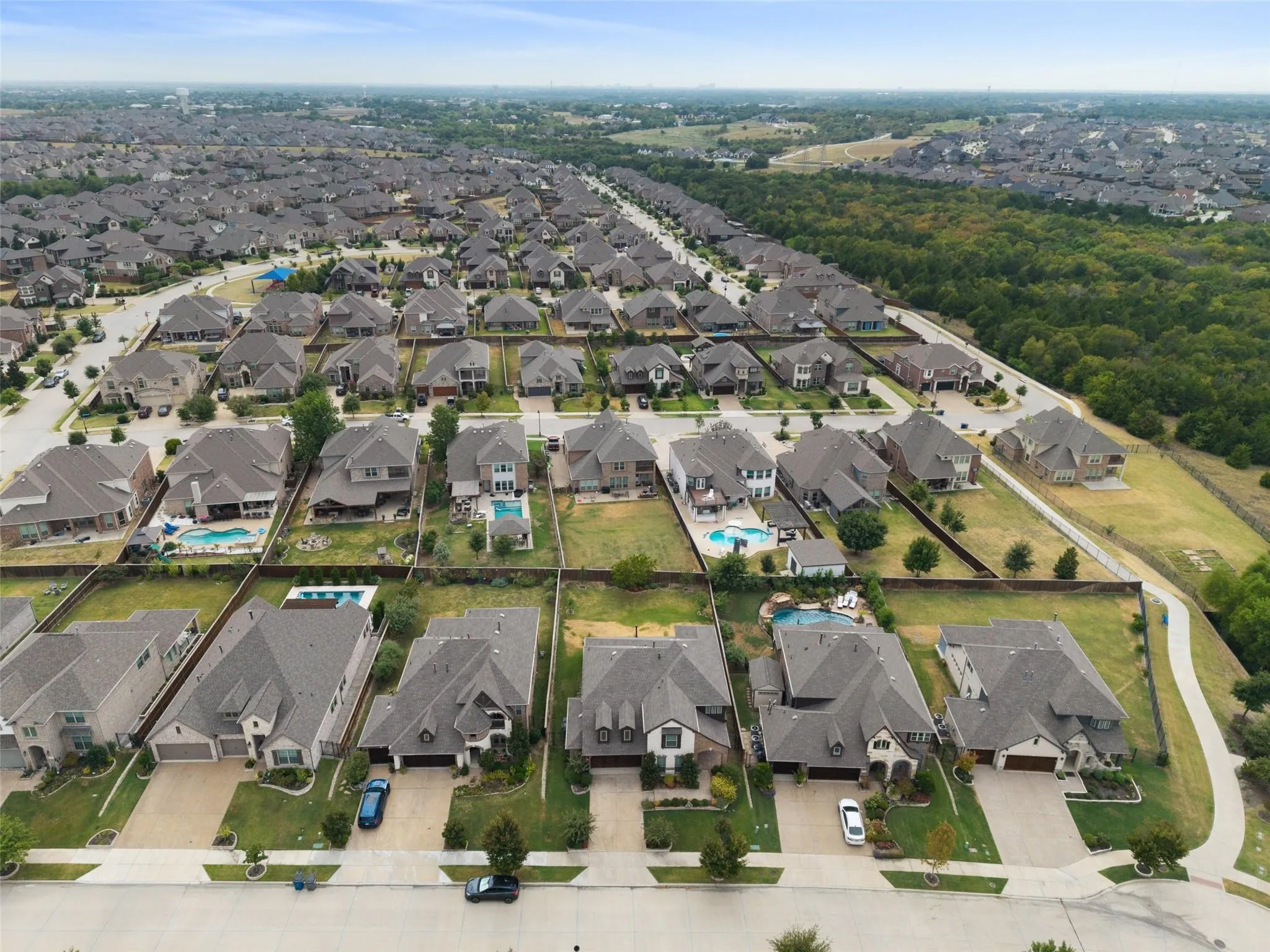 Single Family Residence For Sale in Collin County , 1310 Divine Rose Way, Wylie, Texas 75098, 5 Bedroom, 3 Bathroom, 2 Garage spaces, 3,424 Sqft, built in 2019, mls#21405667, Real Estate Agent in Wylie, Homes For Sale in Collin county, Homes For Sale in Wylie, Realtor in Wylie Texas, Real Estate Brokerage Independent Realty Texas, Luminita Cordes Realtor