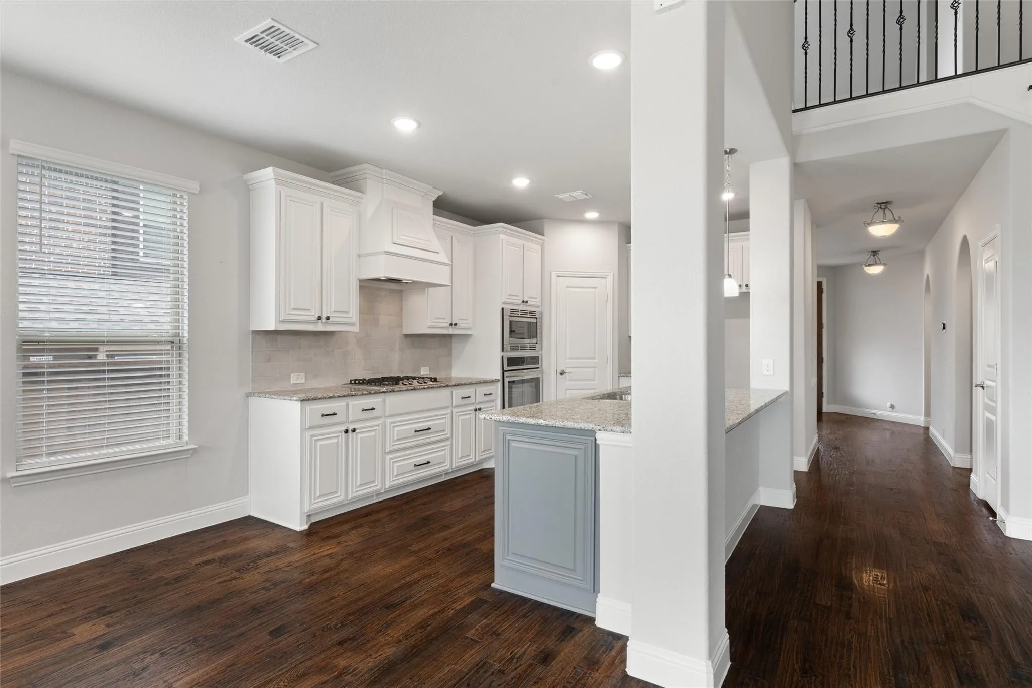 Single Family Residence For Sale in Collin County , 1310 Divine Rose Way, Wylie, Texas 75098, 5 Bedroom, 3 Bathroom, 2 Garage spaces, 3,424 Sqft, built in 2019, mls#21405667, Real Estate Agent in Wylie, Homes For Sale in Collin county, Homes For Sale in Wylie, Realtor in Wylie Texas, Real Estate Brokerage Independent Realty Texas, Luminita Cordes Realtor