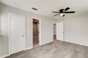 Single Family Residence For Rent in Tarrant County , 2422 Jewell Drive, Arlington, Texas 76016, 3 Bedroom, 2 Bathroom, Garage spaces, 1,536 Sqft, built in 1964, mls#21405716, Real Estate Agent in Arlington, Homes For Rent in Tarrant county, Homes For Rent in Arlington, Realtor in Arlington Texas, Real Estate Brokerage Independent Realty Texas, Luminita Cordes Realtor