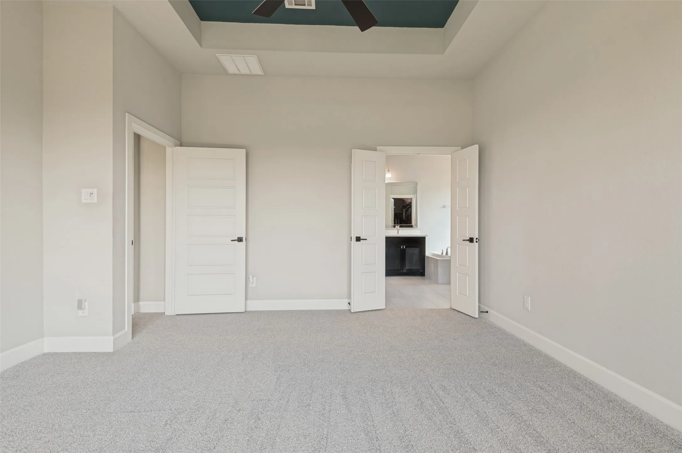 Single Family Residence For Sale in Johnson County , 1304 Brandenburg Street, Mansfield, Texas 76063, 4 Bedroom, 3 Bathroom, 2 Garage spaces, 2,548 Sqft, built in 2021, mls#21403326, Real Estate Agent in Mansfield, Homes For Sale in Johnson county, Homes For Sale in Mansfield, Realtor in Mansfield Texas, Real Estate Brokerage Independent Realty Texas, Luminita Cordes Realtor