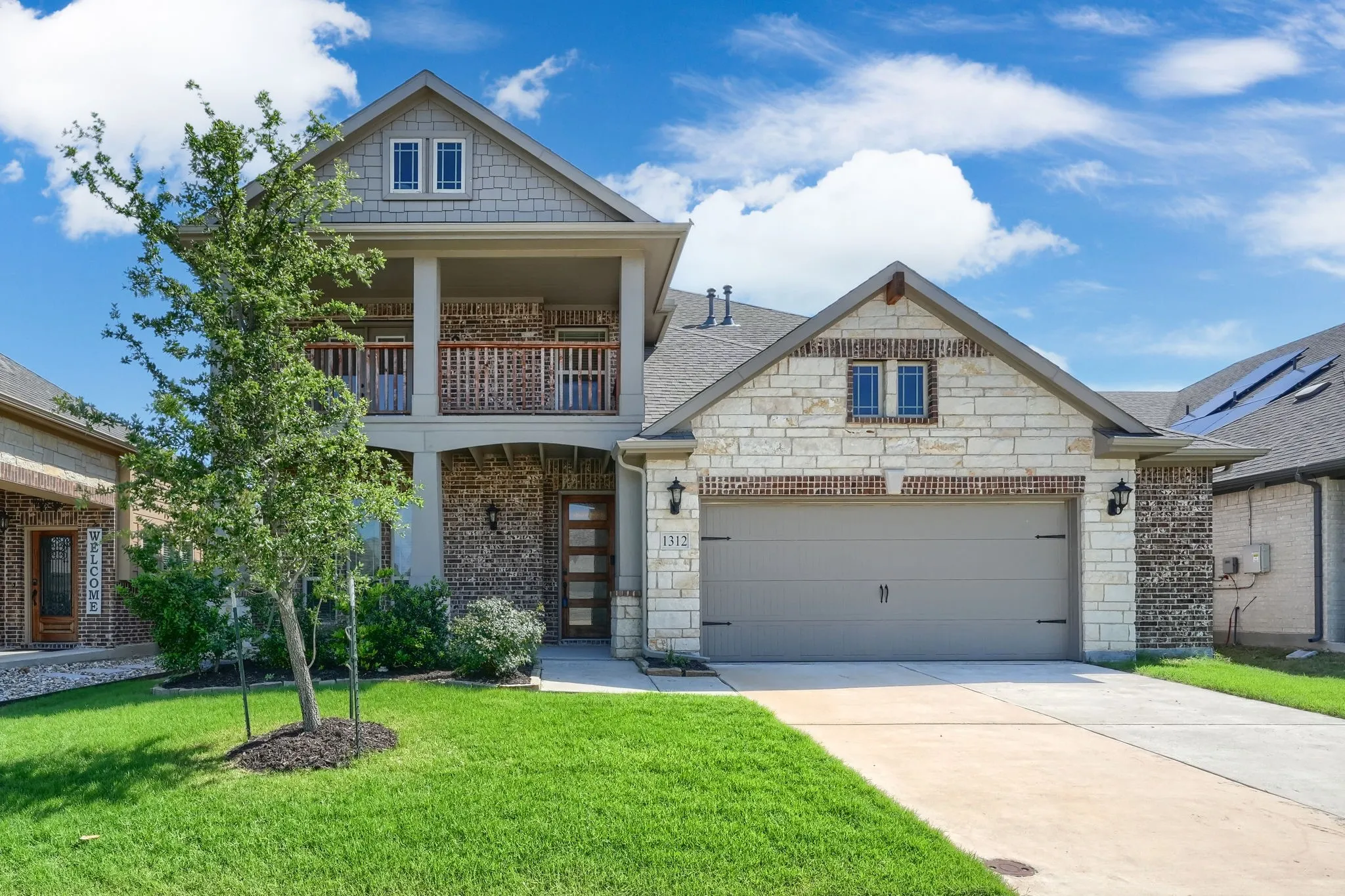 Single Family Residence For Rent in Denton County , 1312 Arrowwood Drive, Aubrey, Texas 76227, 4 Bedroom, 4 Bathroom, 2 Garage spaces, 3,106 Sqft, built in 2021, mls#21405725, Real Estate Agent in Aubrey, Homes For Rent in Denton county, Homes For Rent in Aubrey, Realtor in Aubrey Texas, Real Estate Brokerage Independent Realty Texas, Luminita Cordes Realtor