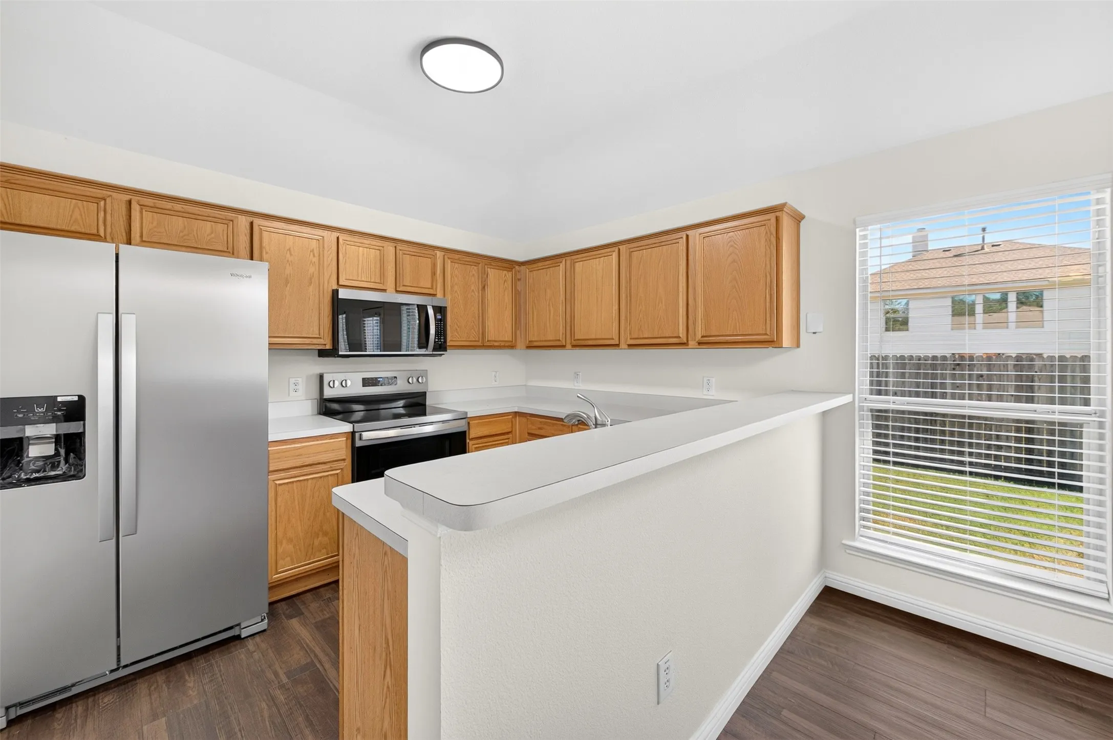 Single Family Residence For Sale in Collin County , 2724 Douglas Drive, Mc Kinney, Texas 75071, 3 Bedroom, 2 Bathroom, 2 Garage spaces, 1,369 Sqft, built in 2004, mls#21403495, Real Estate Agent in Mc Kinney, Homes For Sale in Collin county, Homes For Sale in Mc Kinney, Realtor in Mc Kinney Texas, Real Estate Brokerage Independent Realty Texas, Luminita Cordes Realtor