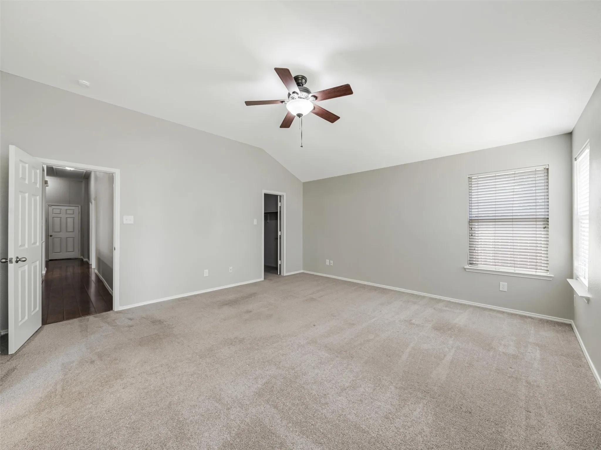Single Family Residence For Rent in Collin County , 9016 Boone Drive, Mc Kinney, Texas 75071, 3 Bedroom, 2 Bathroom, 2 Garage spaces, 2,065 Sqft, built in 2003, mls#21405171, Real Estate Agent in Mc Kinney, Homes For Rent in Collin county, Homes For Rent in Mc Kinney, Realtor in Mc Kinney Texas, Real Estate Brokerage Independent Realty Texas, Luminita Cordes Realtor