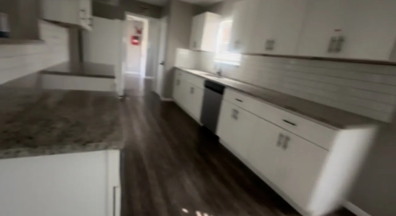 Single Family Residence For Sale in Tarrant County , 6208 Winifred Drive, Fort Worth, Texas 76133, 6 Bedroom, 4 Bathroom, Garage spaces, 2,795 Sqft, built in 1966, mls#21405742, Real Estate Agent in Fort Worth, Homes For Sale in Tarrant county, Homes For Sale in Fort Worth, Realtor in Fort Worth Texas, Real Estate Brokerage Independent Realty Texas, Luminita Cordes Realtor