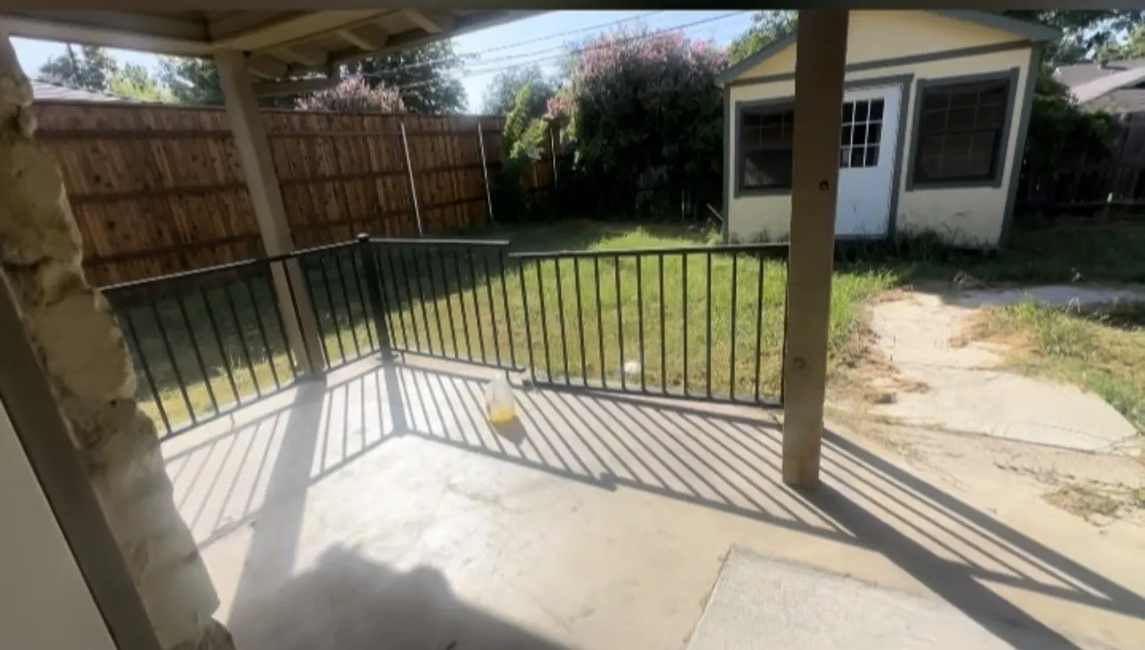 Single Family Residence For Sale in Tarrant County , 6208 Winifred Drive, Fort Worth, Texas 76133, 6 Bedroom, 4 Bathroom, Garage spaces, 2,795 Sqft, built in 1966, mls#21405742, Real Estate Agent in Fort Worth, Homes For Sale in Tarrant county, Homes For Sale in Fort Worth, Realtor in Fort Worth Texas, Real Estate Brokerage Independent Realty Texas, Luminita Cordes Realtor