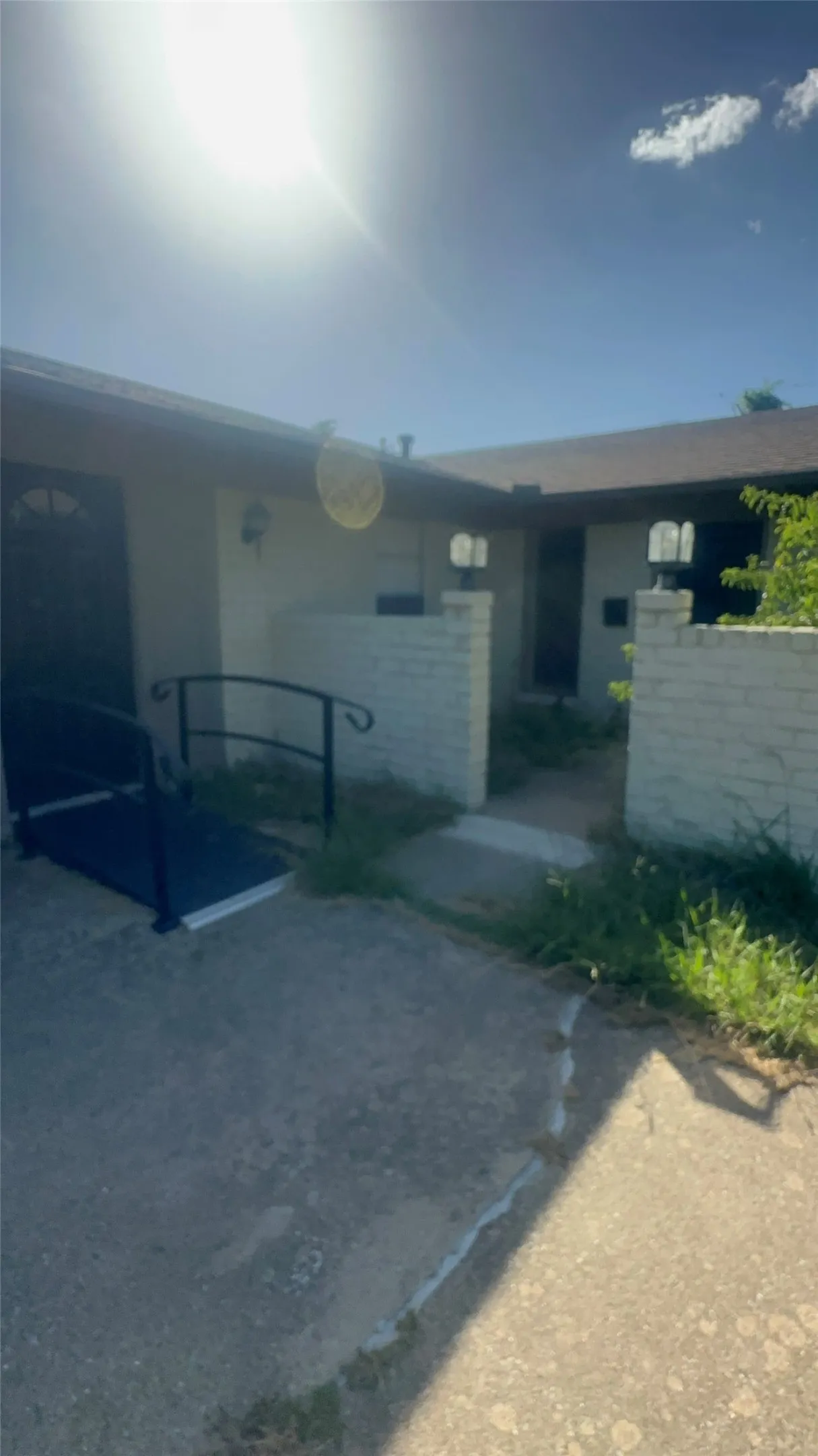 Single Family Residence For Sale in Tarrant County , 6208 Winifred Drive, Fort Worth, Texas 76133, 6 Bedroom, 4 Bathroom, Garage spaces, 2,795 Sqft, built in 1966, mls#21405742, Real Estate Agent in Fort Worth, Homes For Sale in Tarrant county, Homes For Sale in Fort Worth, Realtor in Fort Worth Texas, Real Estate Brokerage Independent Realty Texas, Luminita Cordes Realtor