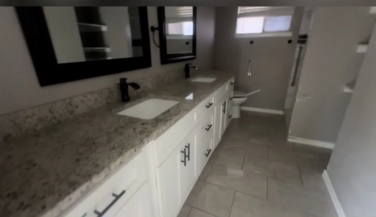 Single Family Residence For Sale in Tarrant County , 6208 Winifred Drive, Fort Worth, Texas 76133, 6 Bedroom, 4 Bathroom, Garage spaces, 2,795 Sqft, built in 1966, mls#21405742, Real Estate Agent in Fort Worth, Homes For Sale in Tarrant county, Homes For Sale in Fort Worth, Realtor in Fort Worth Texas, Real Estate Brokerage Independent Realty Texas, Luminita Cordes Realtor