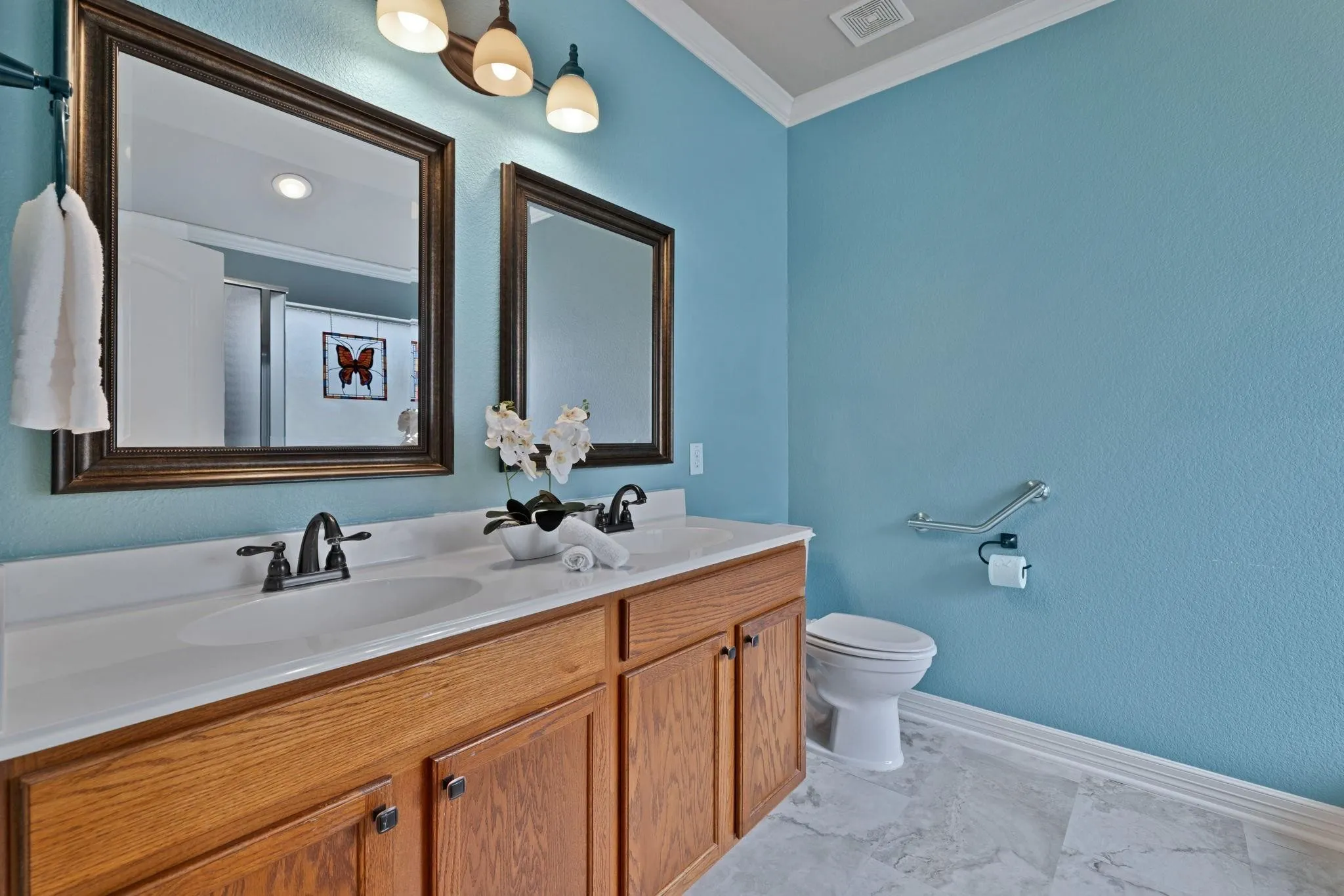 Single Family Residence For Sale in Collin County , 3921 Pitchstone Drive, Mc Kinney, Texas 75070, 3 Bedroom, 2 Bathroom, 2 Garage spaces, 2,178 Sqft, built in 2008, mls#21405744, Real Estate Agent in Mc Kinney, Homes For Sale in Collin county, Homes For Sale in Mc Kinney, Realtor in Mc Kinney Texas, Real Estate Brokerage Independent Realty Texas, Luminita Cordes Realtor