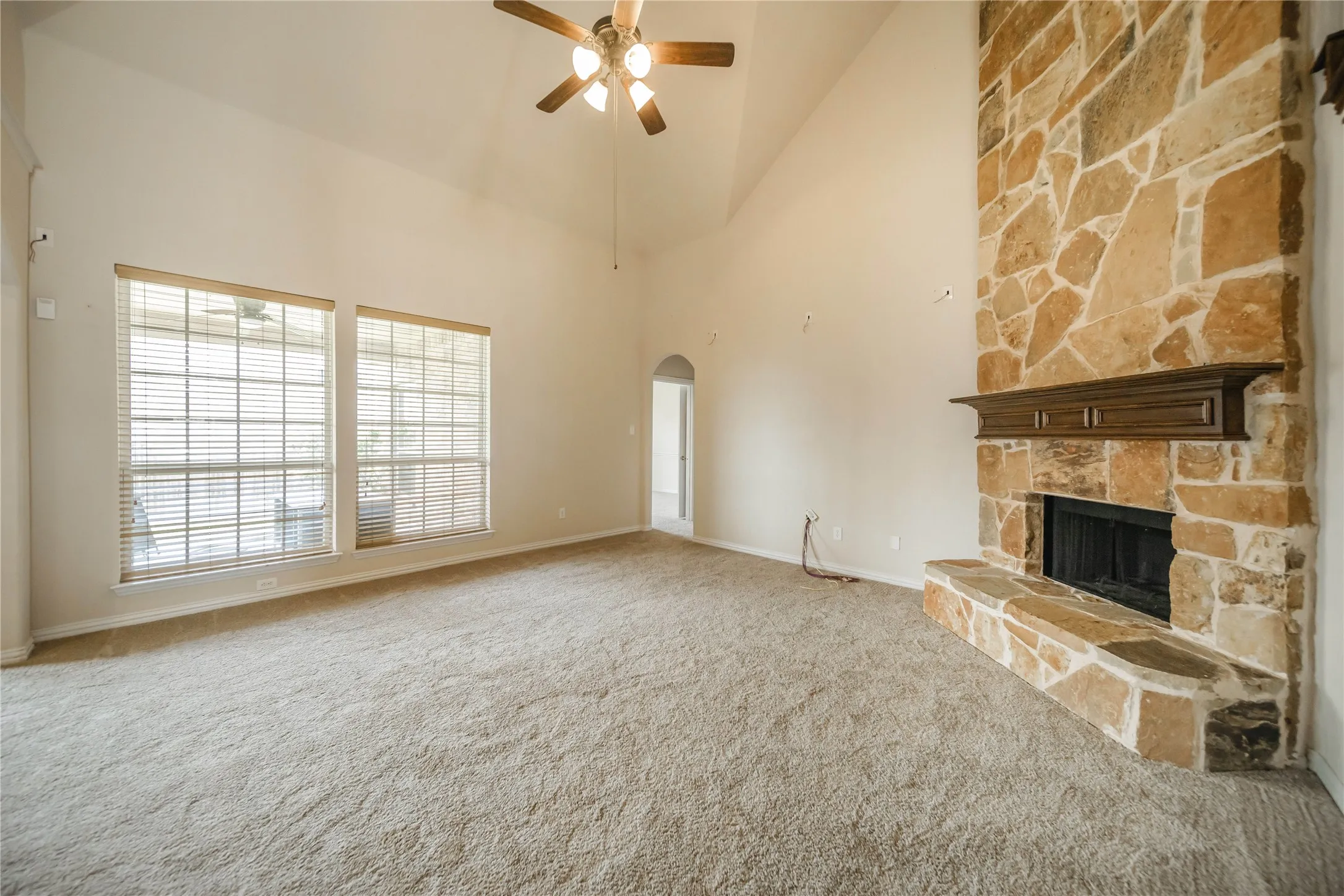 Single Family Residence For Rent in Denton County , 1442 Wellesley Drive, Lewisville, Texas 75067, 5 Bedroom, 4 Bathroom, 2 Garage spaces, 2,768 Sqft, built in 2012, mls#21405745, Real Estate Agent in Lewisville, Homes For Rent in Denton county, Homes For Rent in Lewisville, Realtor in Lewisville Texas, Real Estate Brokerage Independent Realty Texas, Luminita Cordes Realtor