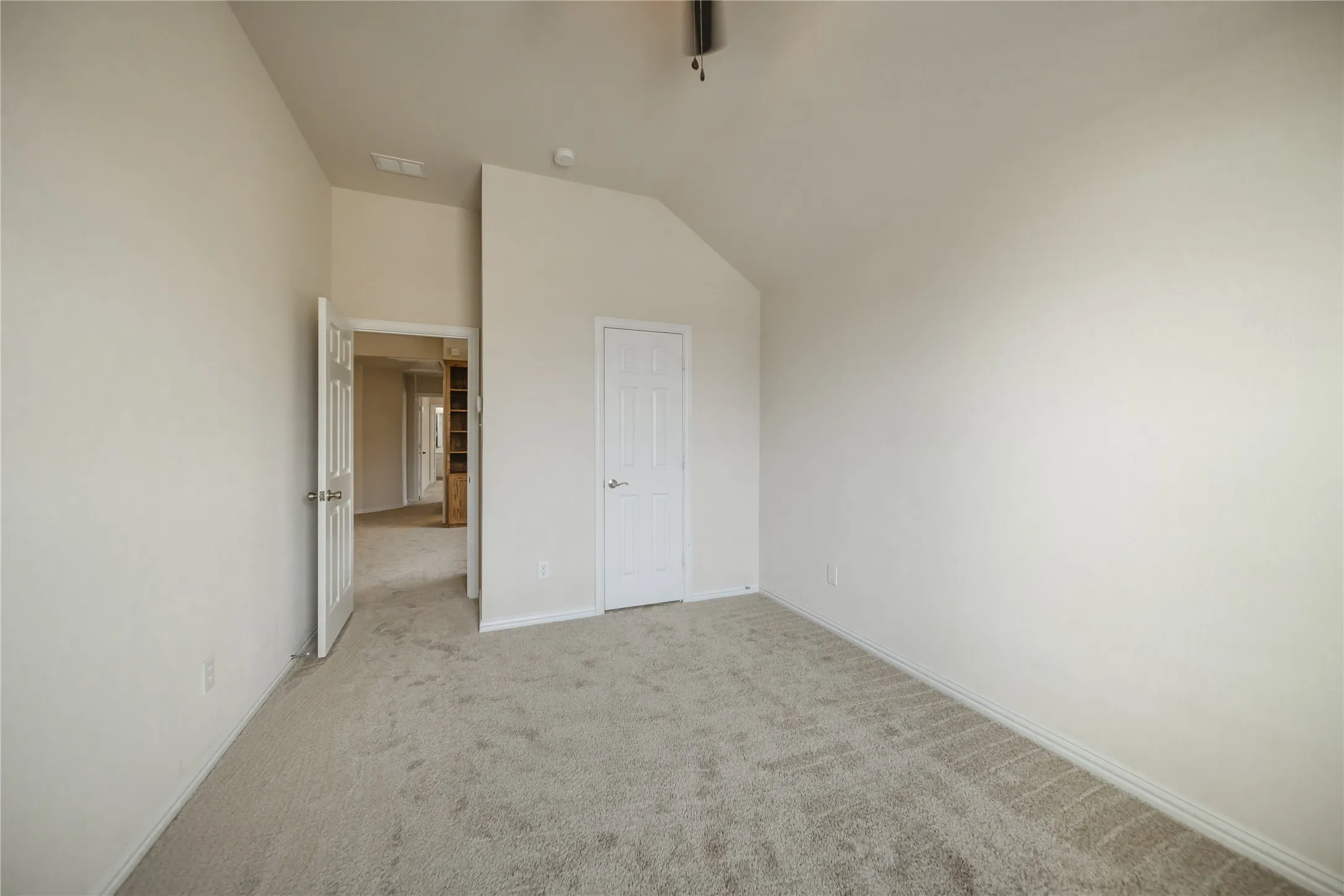 Single Family Residence For Rent in Denton County , 1442 Wellesley Drive, Lewisville, Texas 75067, 5 Bedroom, 4 Bathroom, 2 Garage spaces, 2,768 Sqft, built in 2012, mls#21405745, Real Estate Agent in Lewisville, Homes For Rent in Denton county, Homes For Rent in Lewisville, Realtor in Lewisville Texas, Real Estate Brokerage Independent Realty Texas, Luminita Cordes Realtor