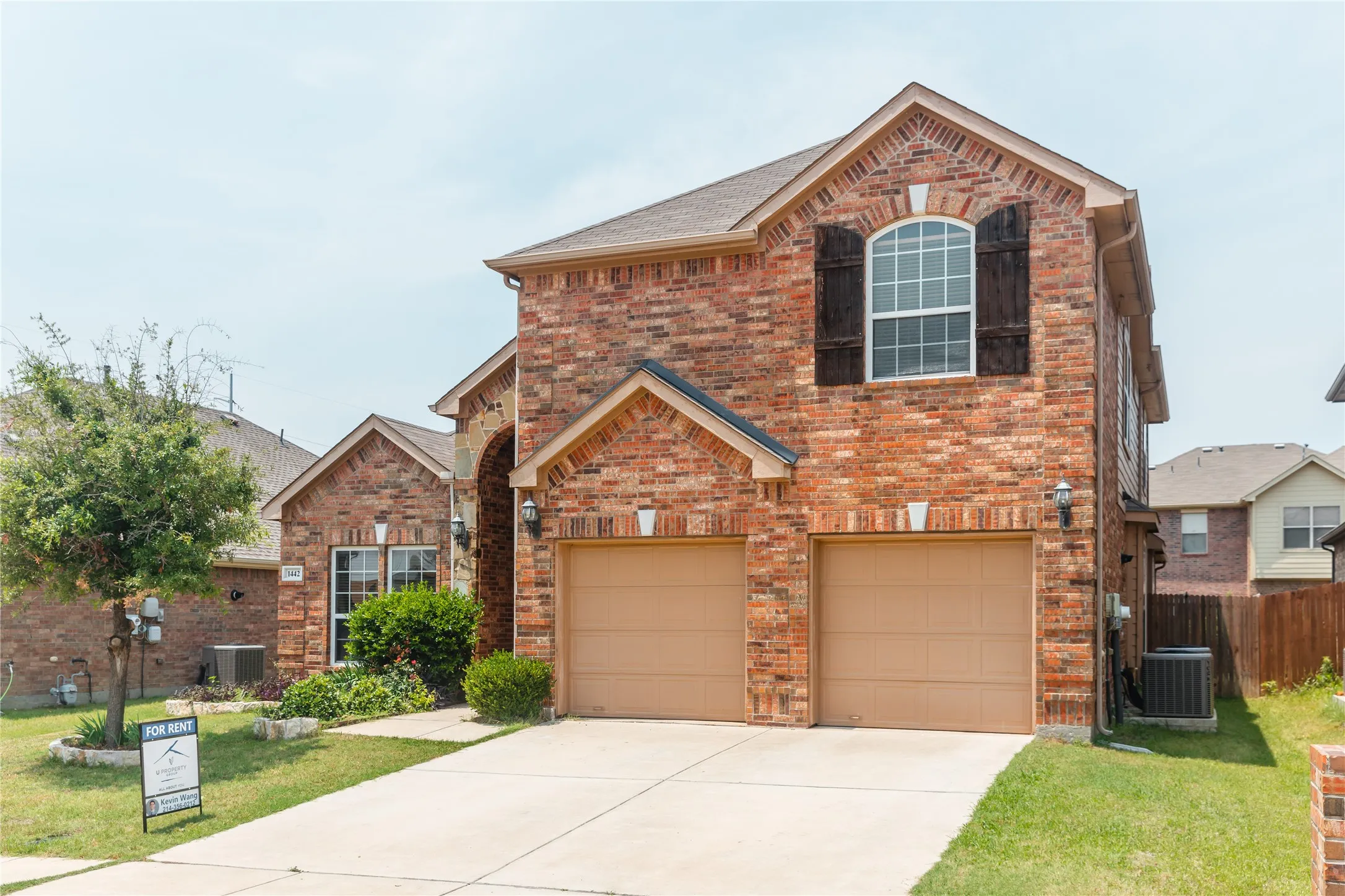 Single Family Residence For Rent in Denton County , 1442 Wellesley Drive, Lewisville, Texas 75067, 5 Bedroom, 4 Bathroom, 2 Garage spaces, 2,768 Sqft, built in 2012, mls#21405745, Real Estate Agent in Lewisville, Homes For Rent in Denton county, Homes For Rent in Lewisville, Realtor in Lewisville Texas, Real Estate Brokerage Independent Realty Texas, Luminita Cordes Realtor