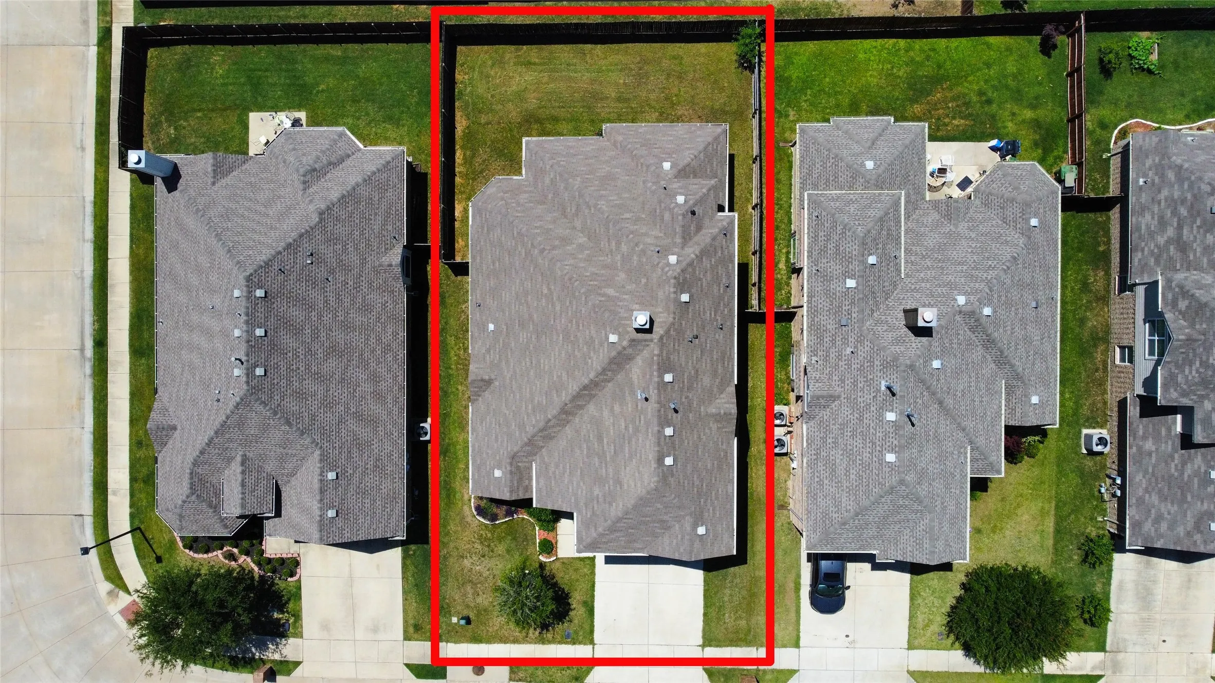 Single Family Residence For Rent in Denton County , 1442 Wellesley Drive, Lewisville, Texas 75067, 5 Bedroom, 4 Bathroom, 2 Garage spaces, 2,768 Sqft, built in 2012, mls#21405745, Real Estate Agent in Lewisville, Homes For Rent in Denton county, Homes For Rent in Lewisville, Realtor in Lewisville Texas, Real Estate Brokerage Independent Realty Texas, Luminita Cordes Realtor